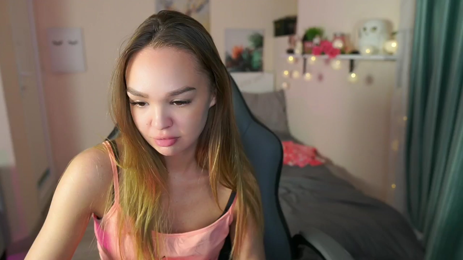 Gallery image thumbnail from Jesse__Jane__'s myfreecams stream on, 04/28/2024, 05:58 image 19 of 20