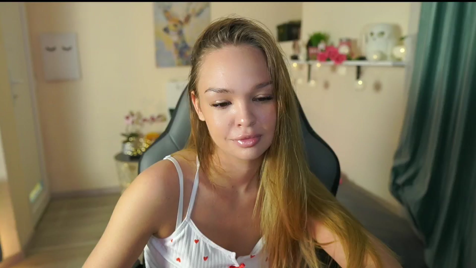 Gallery image thumbnail from Jesse__Jane__'s myfreecams stream on, 04/29/2024, 14:32 image 3 of 20