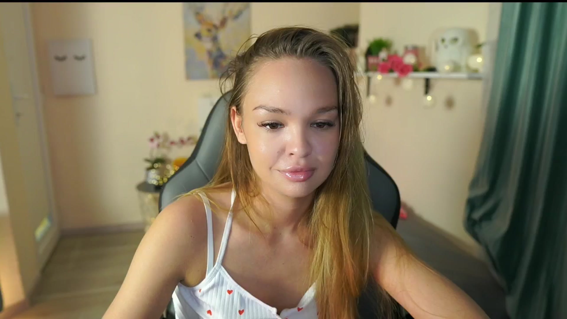 Gallery image thumbnail from Jesse__Jane__'s myfreecams stream on, 04/29/2024, 14:32 image 5 of 20