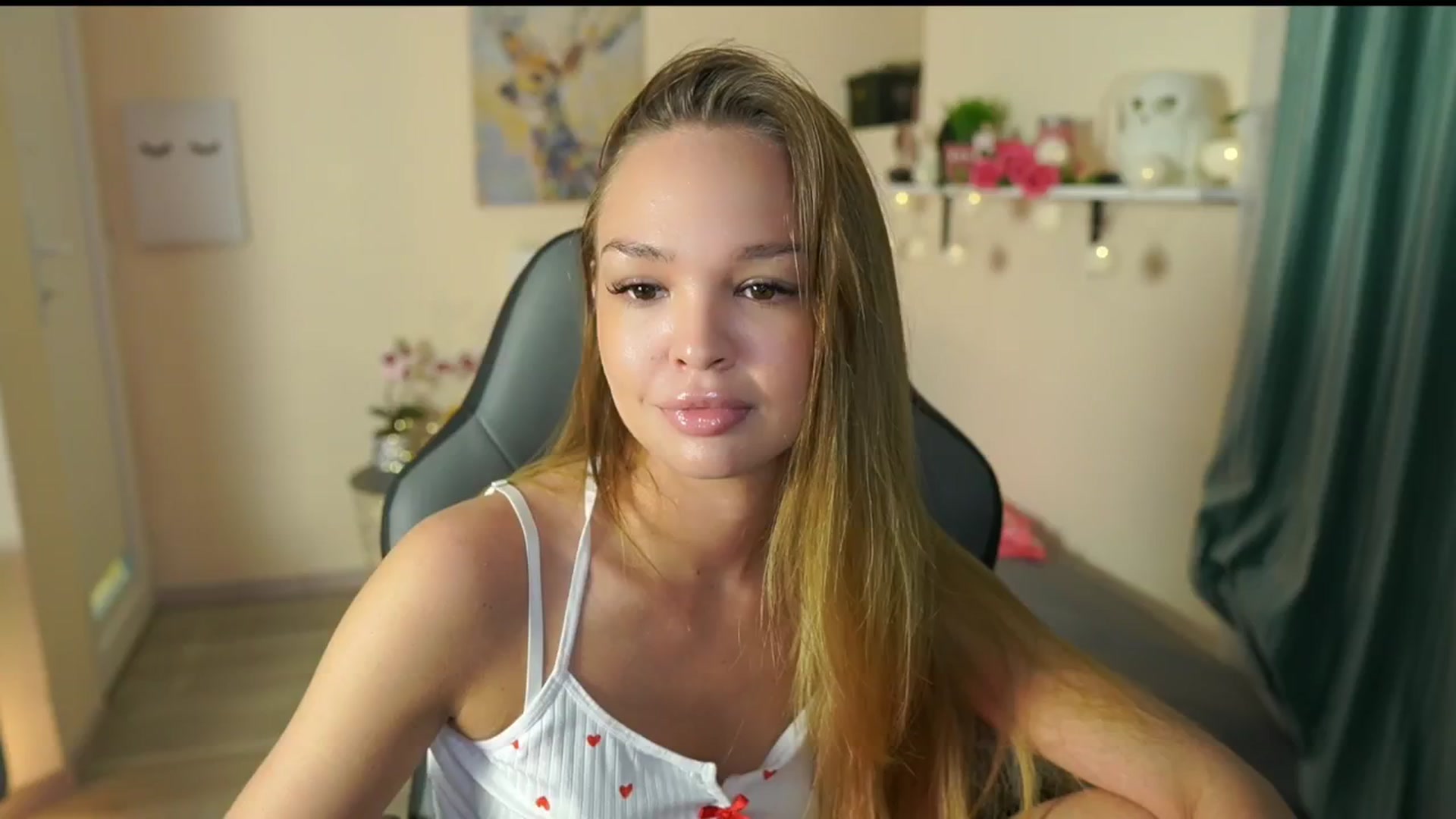 Gallery image thumbnail from Jesse__Jane__'s myfreecams stream on, 04/29/2024, 14:32 image 4 of 20
