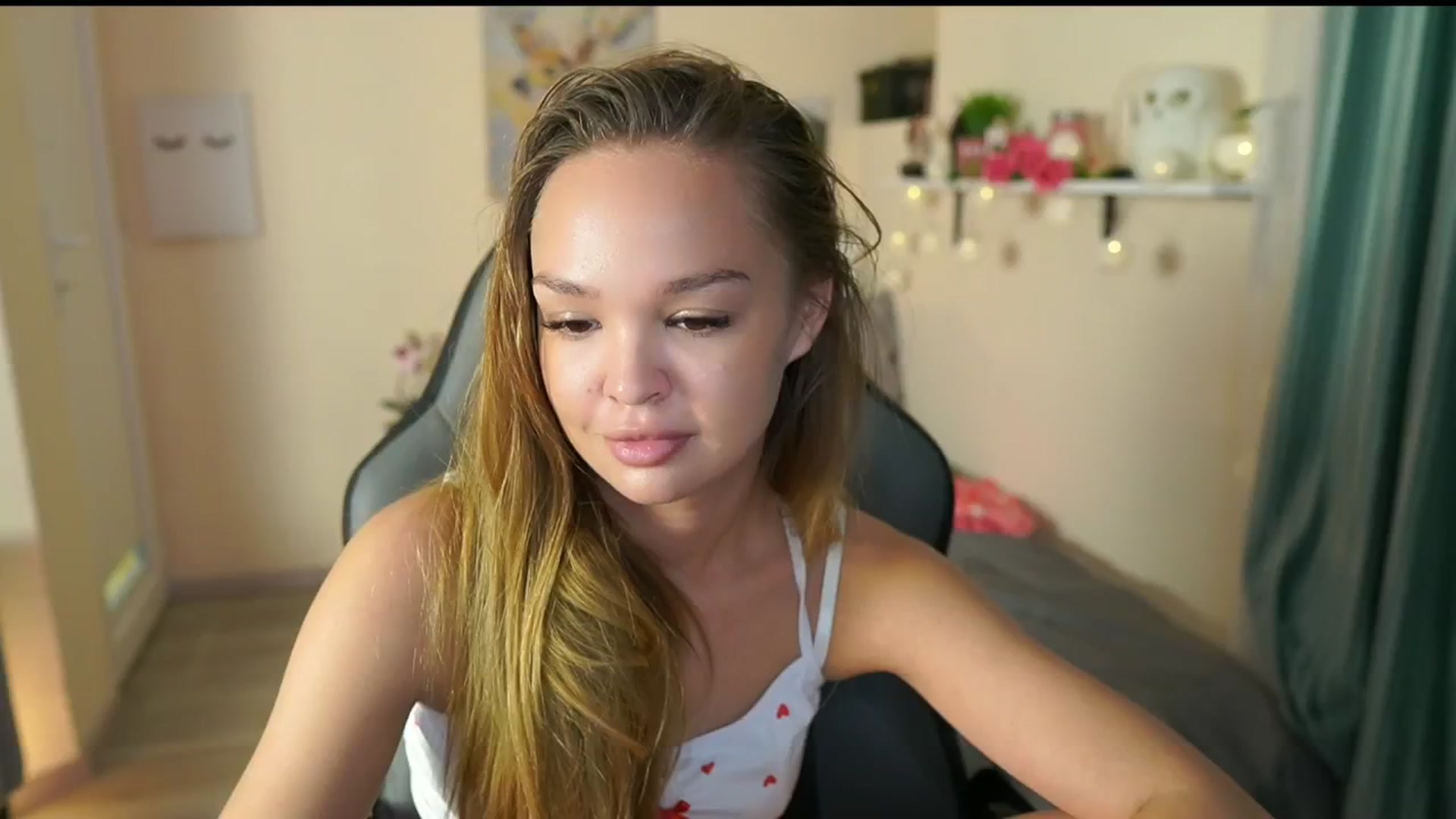 Gallery image thumbnail from Jesse__Jane__'s myfreecams stream on, 04/29/2024, 15:33 image 12 of 20