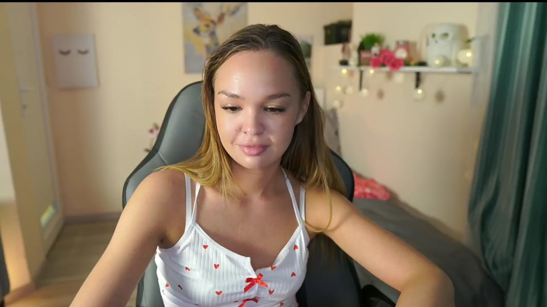 Gallery image thumbnail from Jesse__Jane__'s myfreecams stream on, 04/29/2024, 16:23 image 5 of 20