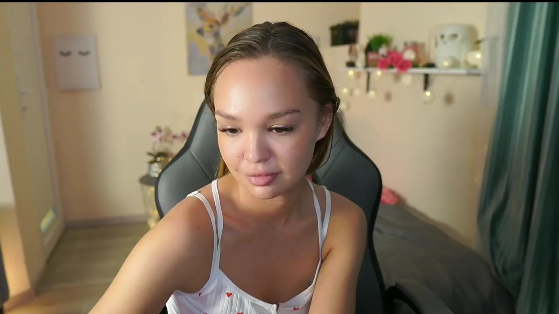 Gallery image thumbnail from Jesse__Jane__'s myfreecams stream on, 04/29/2024, 16:23 image 1 of 20