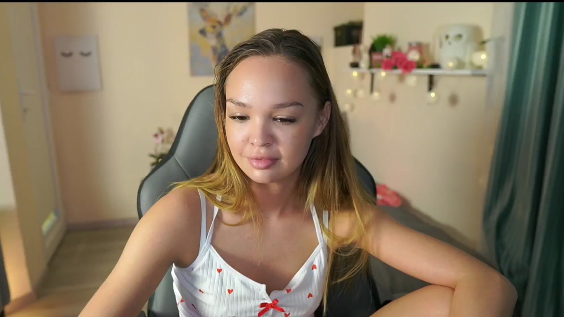 Gallery image thumbnail from Jesse__Jane__'s myfreecams stream on, 04/29/2024, 16:23 image 10 of 20