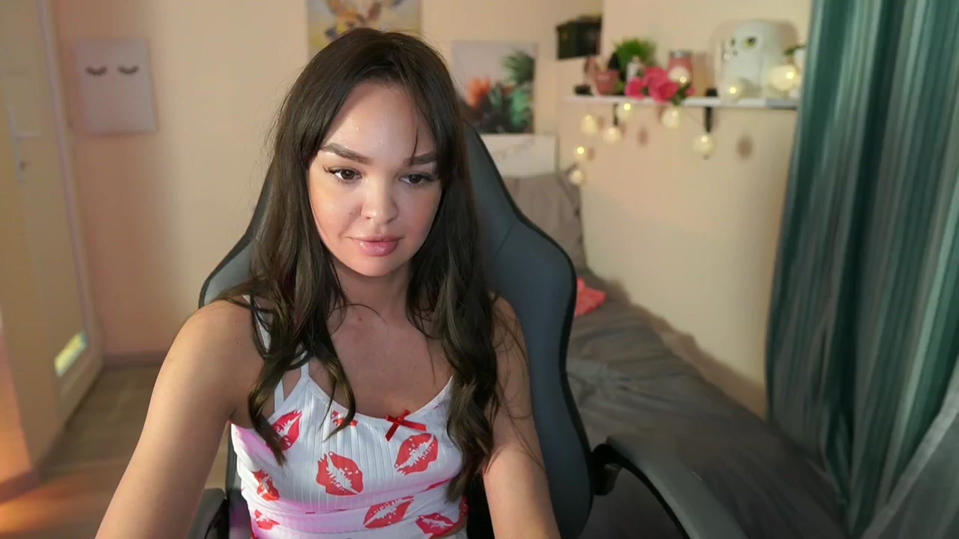 Gallery image thumbnail from Jesse__Jane__'s myfreecams stream on, 05/03/2024, 14:20 image 15 of 20