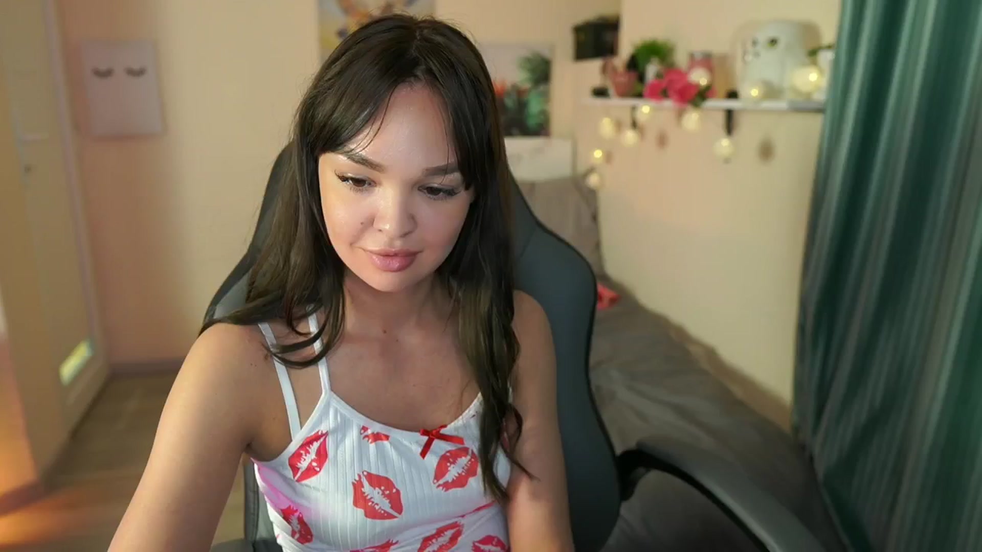 Gallery image thumbnail from Jesse__Jane__'s myfreecams stream on, 05/03/2024, 16:42 image 5 of 20