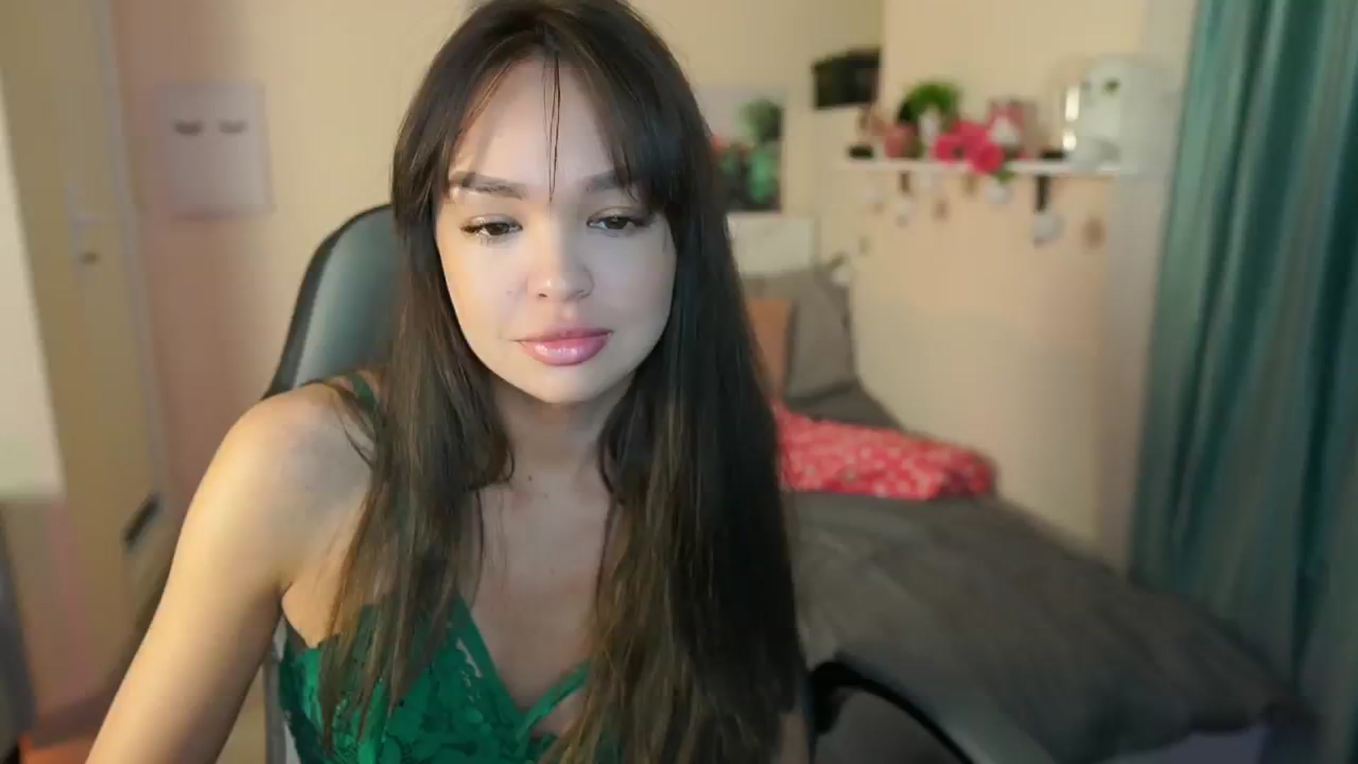 Gallery image thumbnail from Jesse__Jane__'s myfreecams stream on, 05/10/2024, 06:33 image 3 of 20