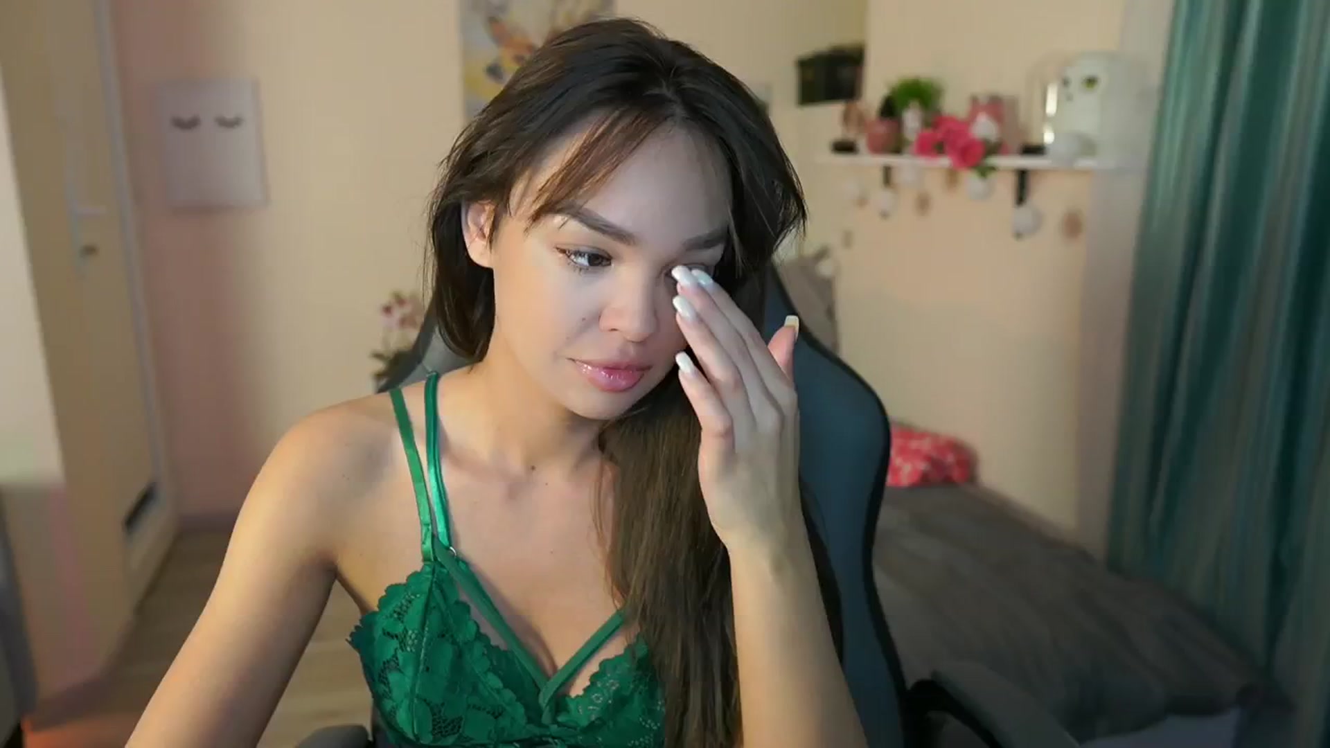 Gallery image thumbnail from Jesse__Jane__'s myfreecams stream on, 05/10/2024, 06:33 image 5 of 20