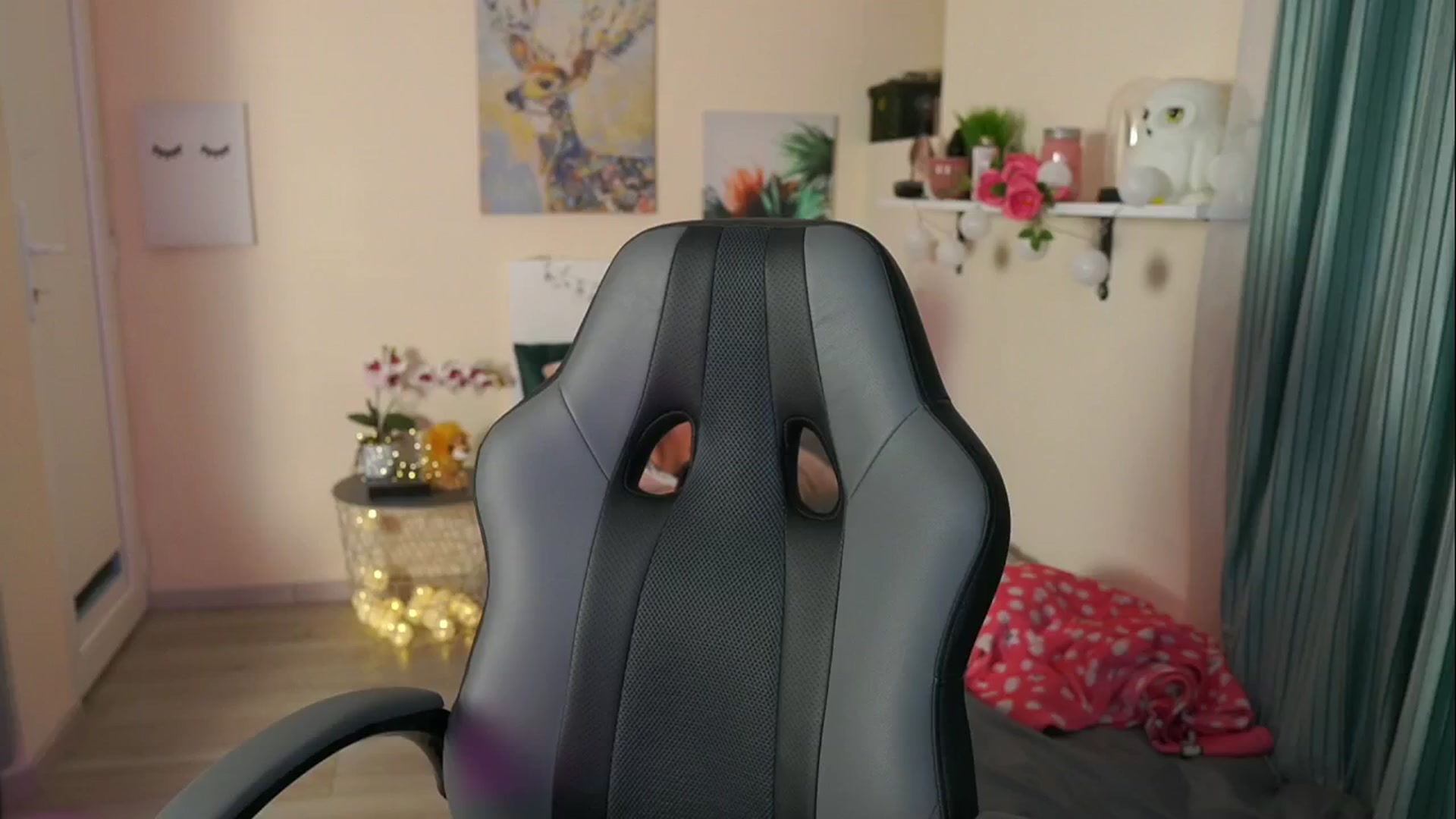 Gallery image thumbnail from Jesse__Jane__'s myfreecams stream on, 05/12/2024, 20:27 image 15 of 20
