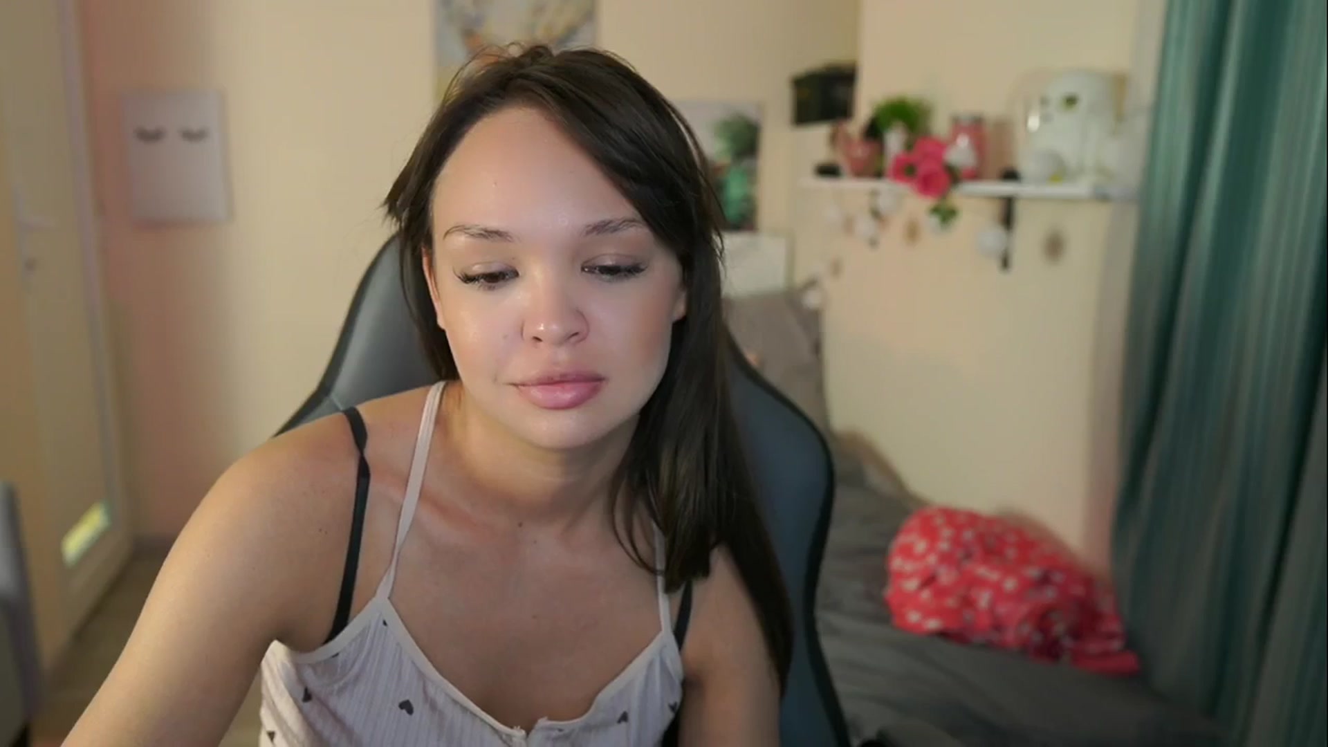 Gallery image thumbnail from Jesse__Jane__'s myfreecams stream on, 05/13/2024, 10:39 image 2 of 20
