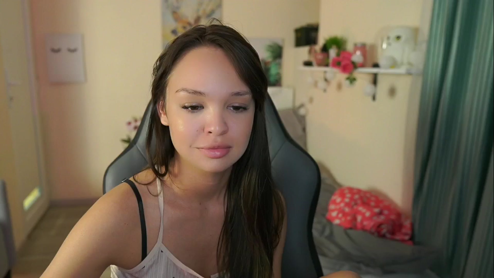 Gallery image thumbnail from Jesse__Jane__'s myfreecams stream on, 05/13/2024, 12:26 image 4 of 20