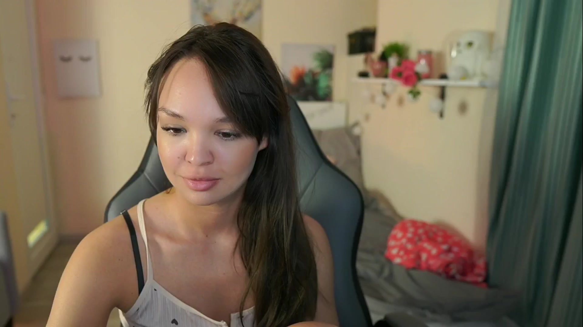 Gallery image thumbnail from Jesse__Jane__'s myfreecams stream on, 05/13/2024, 12:26 image 1 of 20