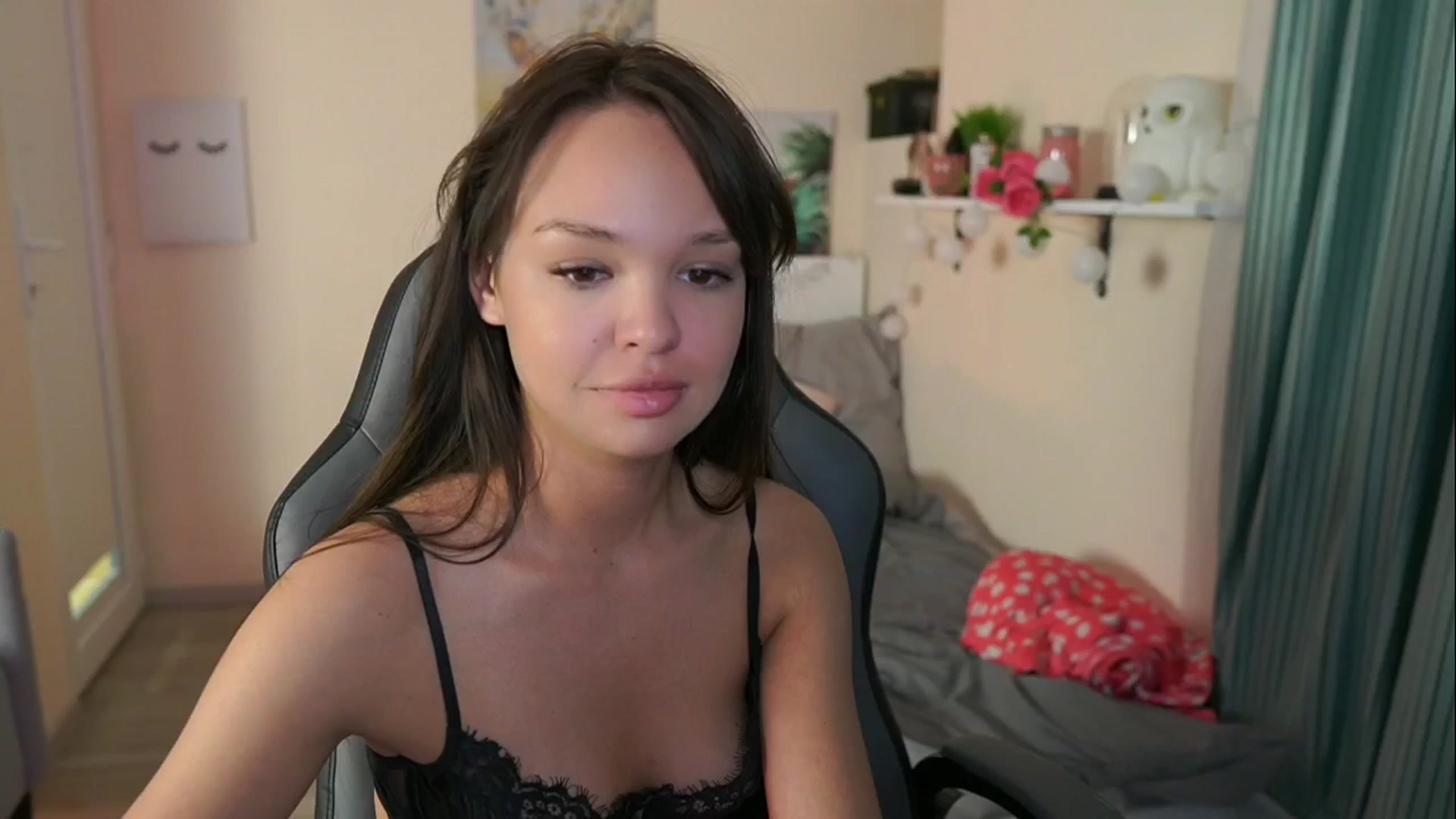 Gallery image thumbnail from Jesse__Jane__'s myfreecams stream on, 05/13/2024, 12:26 image 10 of 20