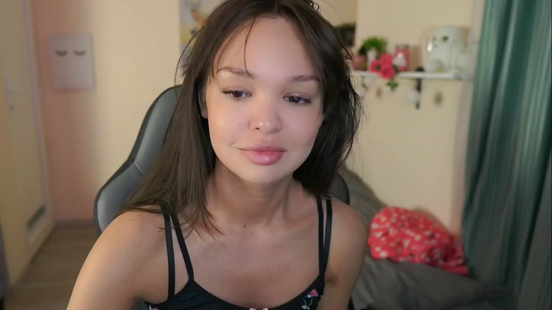 Gallery image thumbnail from Jesse__Jane__'s myfreecams stream on, 05/14/2024, 09:11 image 3 of 20