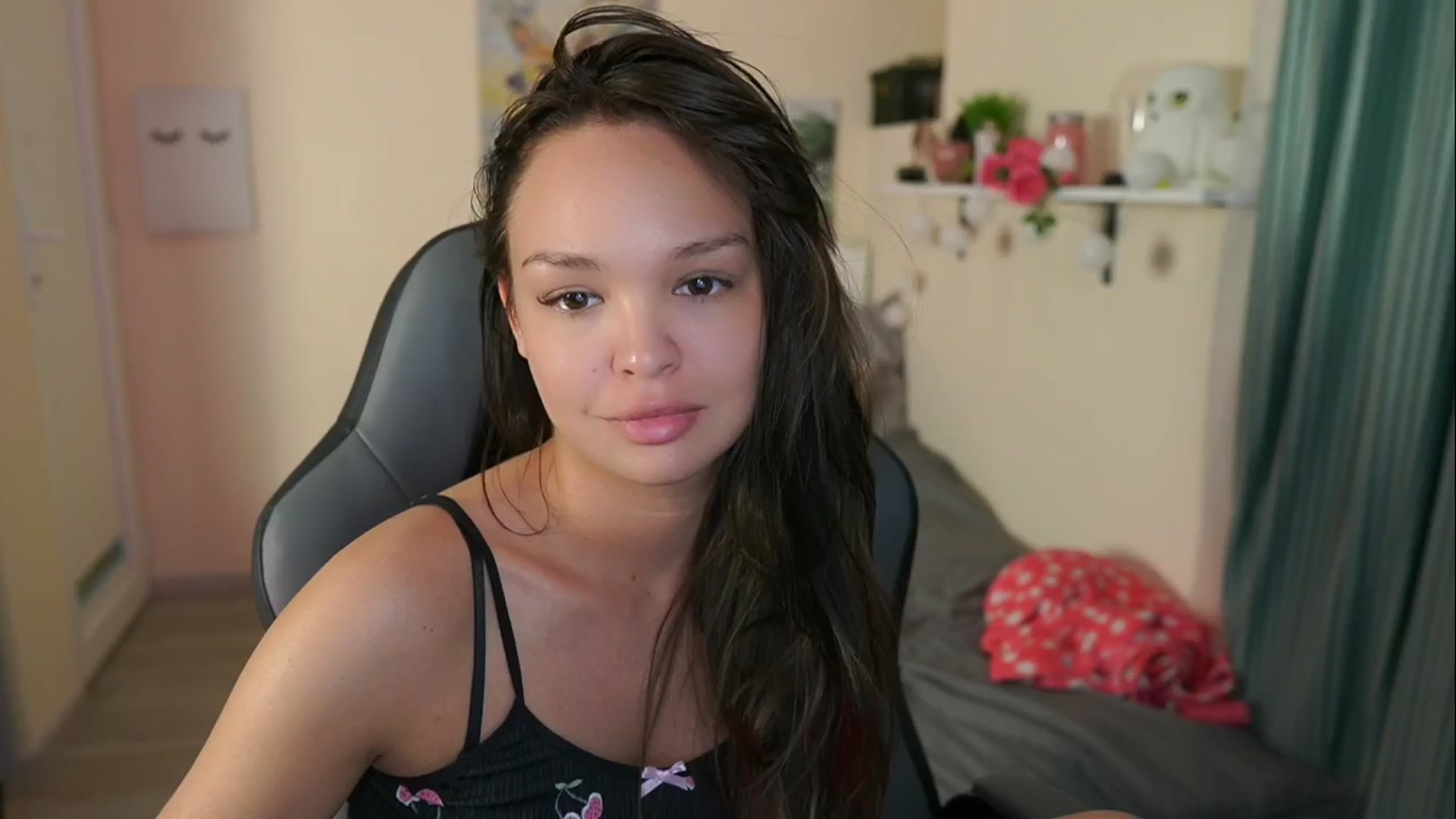 Gallery image thumbnail from Jesse__Jane__'s myfreecams stream on, 05/14/2024, 13:07 image 17 of 20