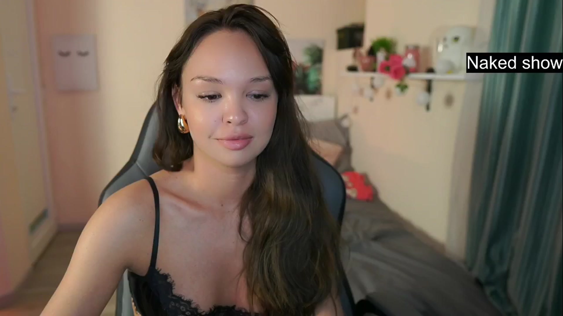 Gallery image thumbnail from Jesse__Jane__'s myfreecams stream on, 05/15/2024, 12:02 image 1 of 20