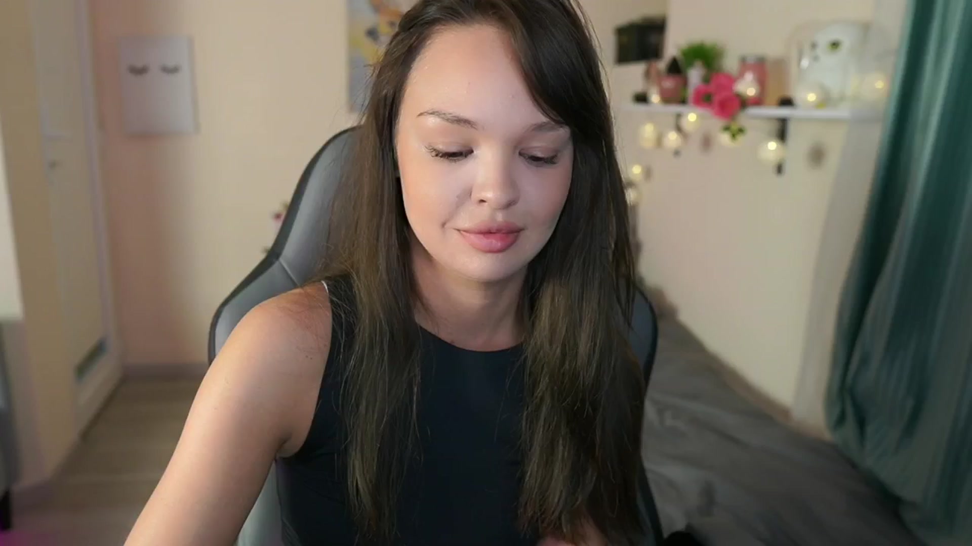 Gallery image thumbnail from Jesse__Jane__'s myfreecams stream on, 05/17/2024, 19:26 image 3 of 20