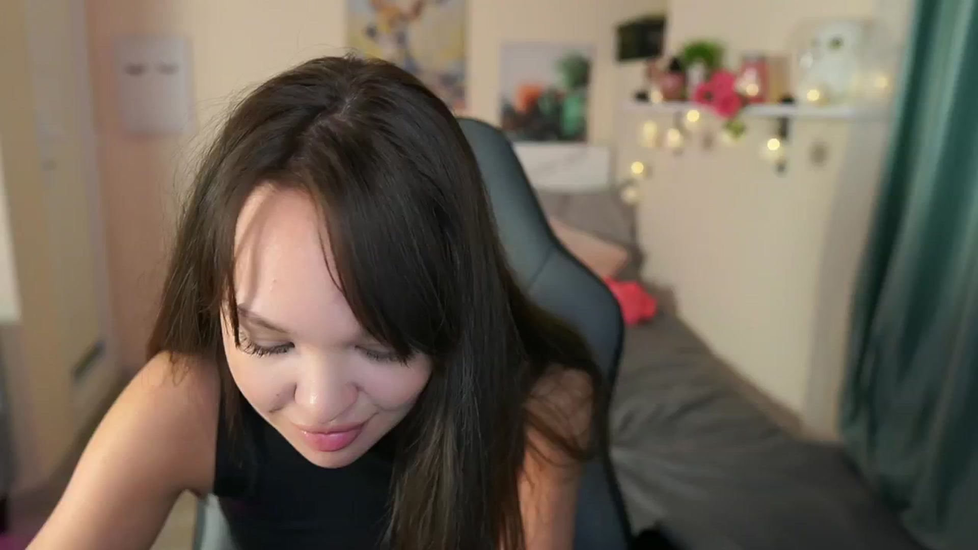 Gallery image thumbnail from Jesse__Jane__'s myfreecams stream on, 05/17/2024, 22:53 image 16 of 20