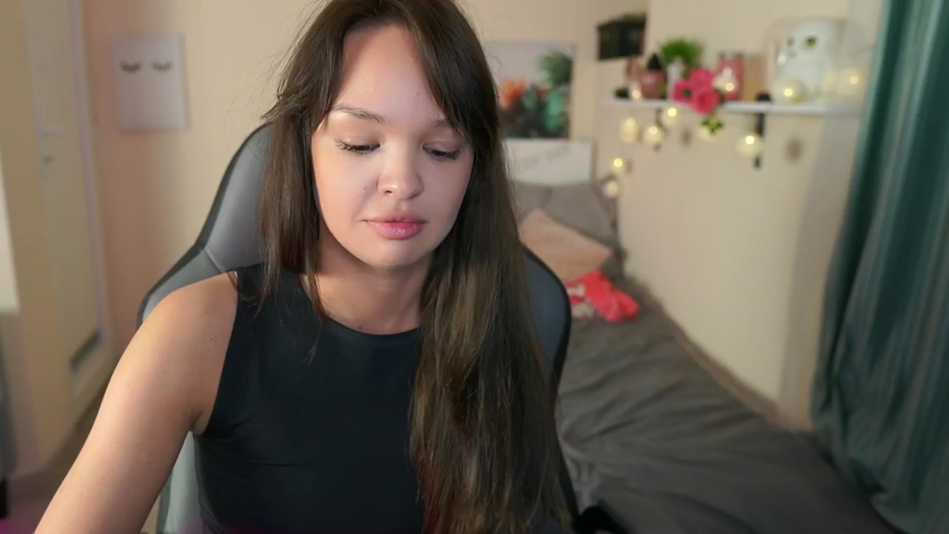 Gallery image thumbnail from Jesse__Jane__'s myfreecams stream on, 05/17/2024, 22:53 image 12 of 20