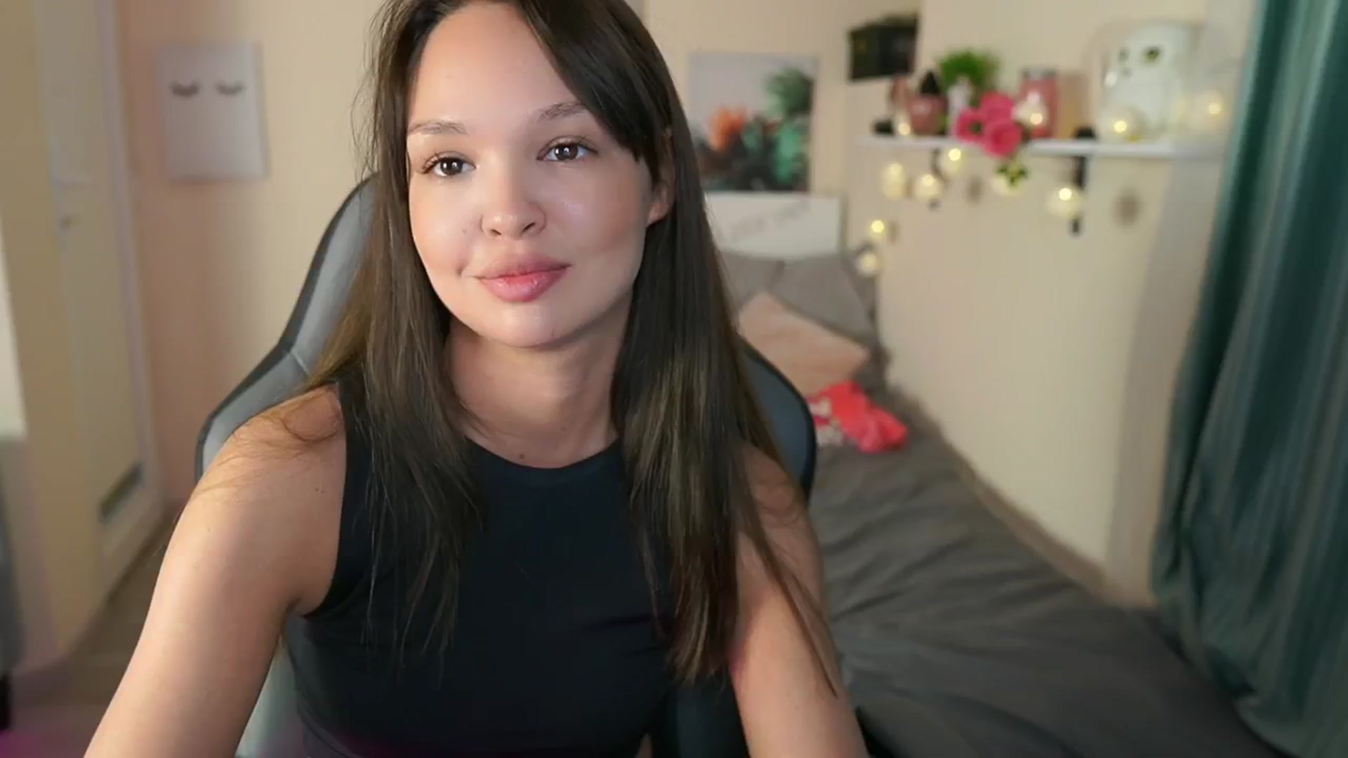 Gallery image thumbnail from Jesse__Jane__'s myfreecams stream on, 05/17/2024, 22:53 image 11 of 20