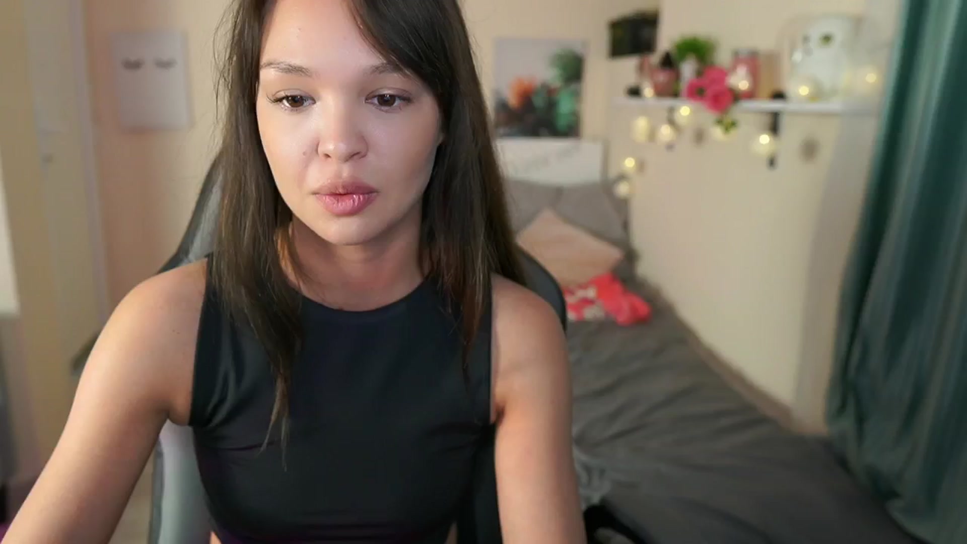 Gallery image thumbnail from Jesse__Jane__'s myfreecams stream on, 05/17/2024, 22:53 image 10 of 20