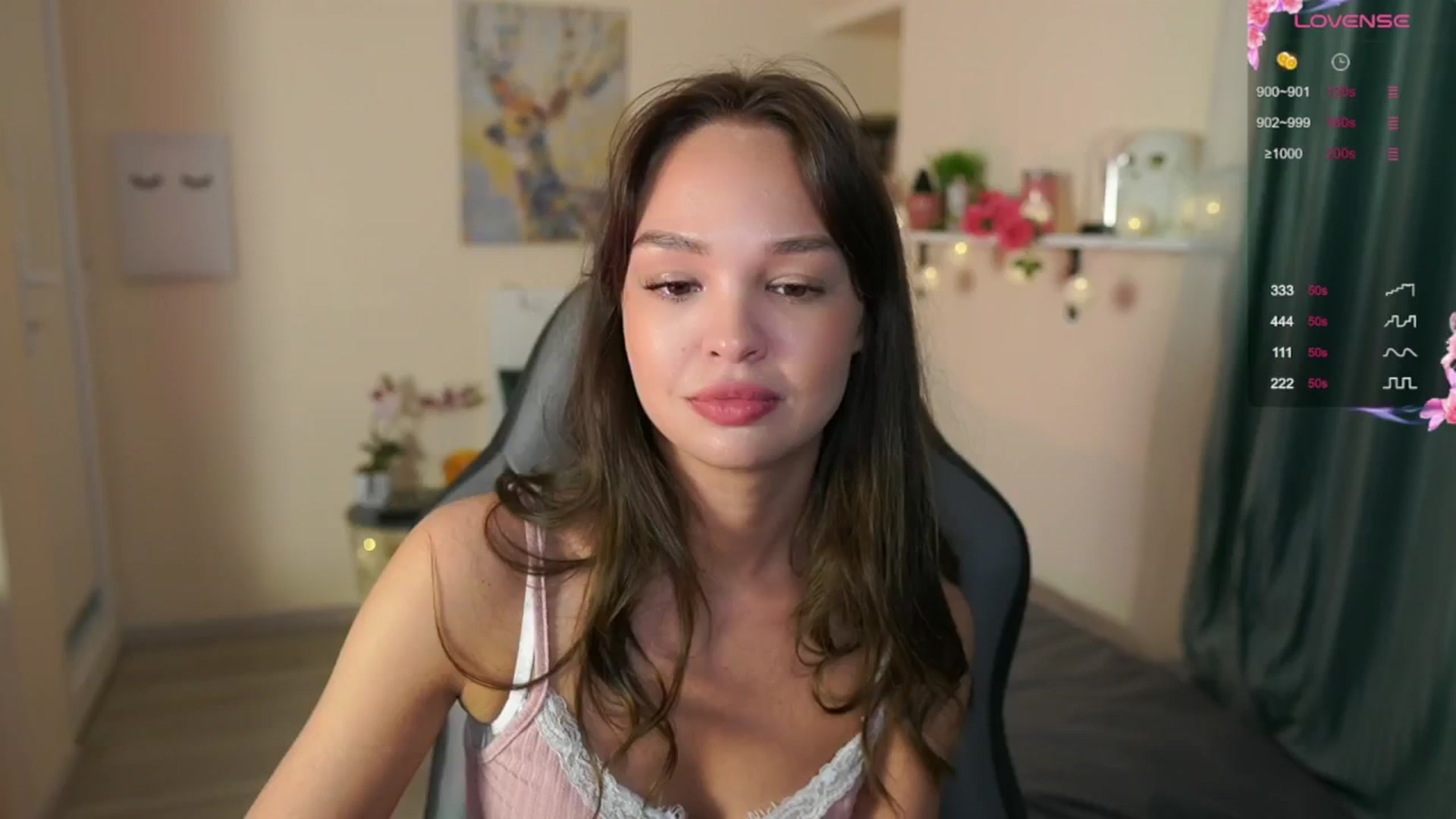 Gallery image thumbnail from Jesse__Jane__'s myfreecams stream on, 05/19/2024, 19:49 image 10 of 20