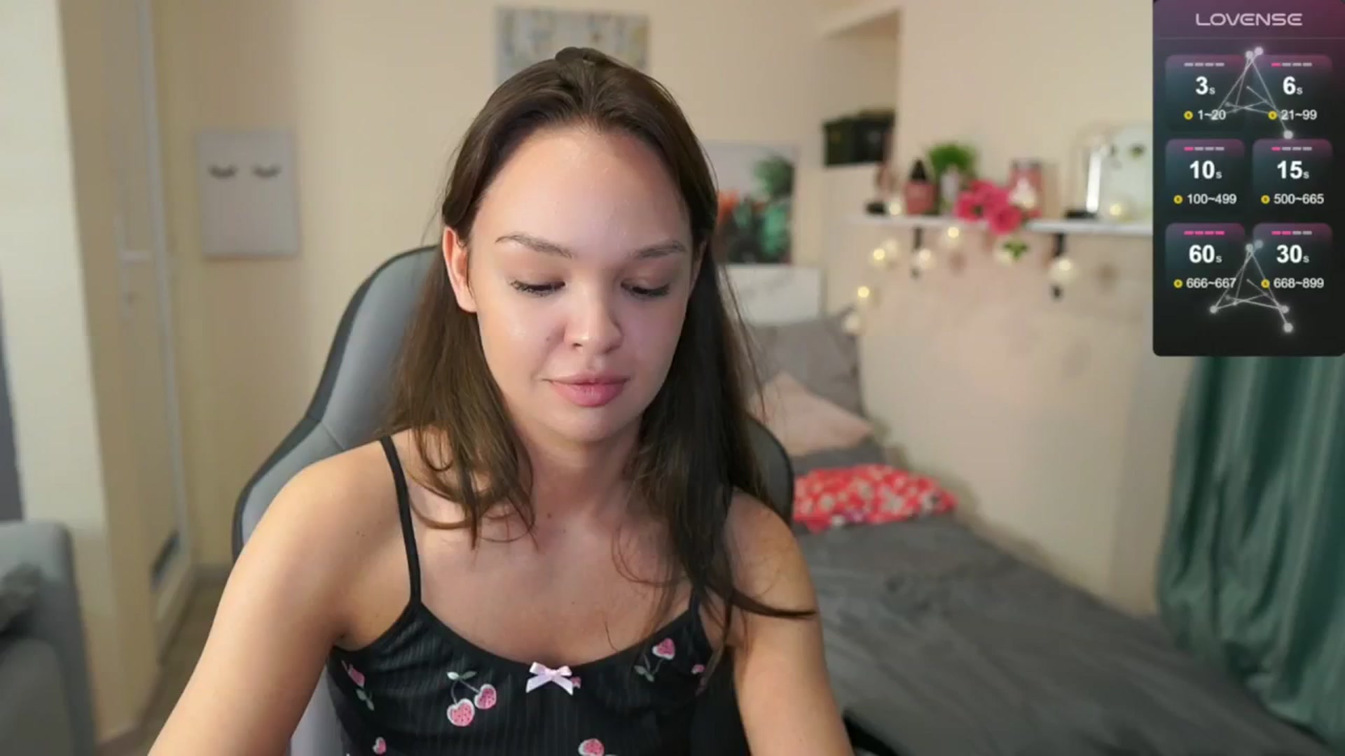 Gallery image thumbnail from Jesse__Jane__'s myfreecams stream on, 05/20/2024, 10:52 image 19 of 20