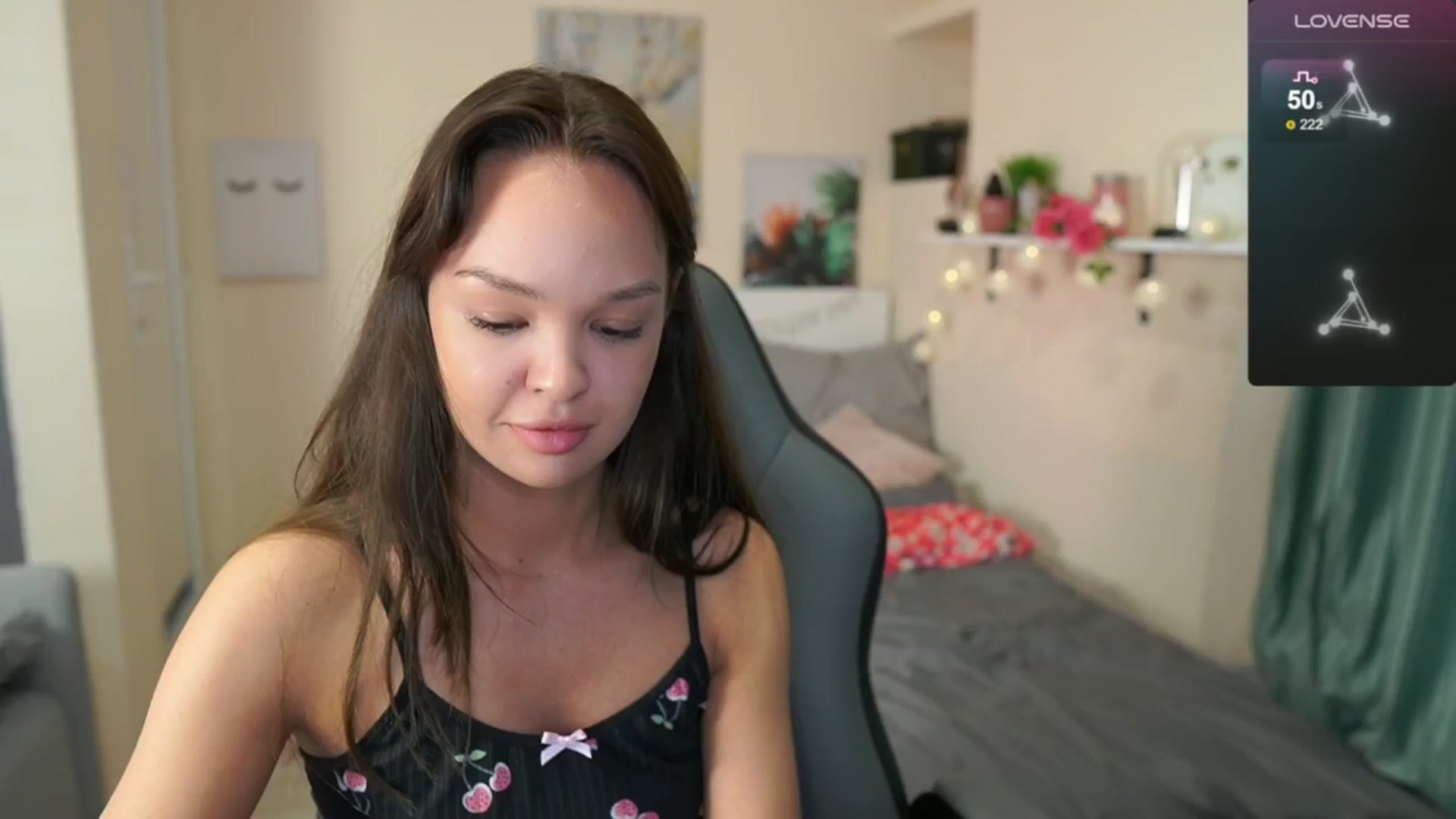 Gallery image thumbnail from Jesse__Jane__'s myfreecams stream on, 05/20/2024, 10:52 image 18 of 20