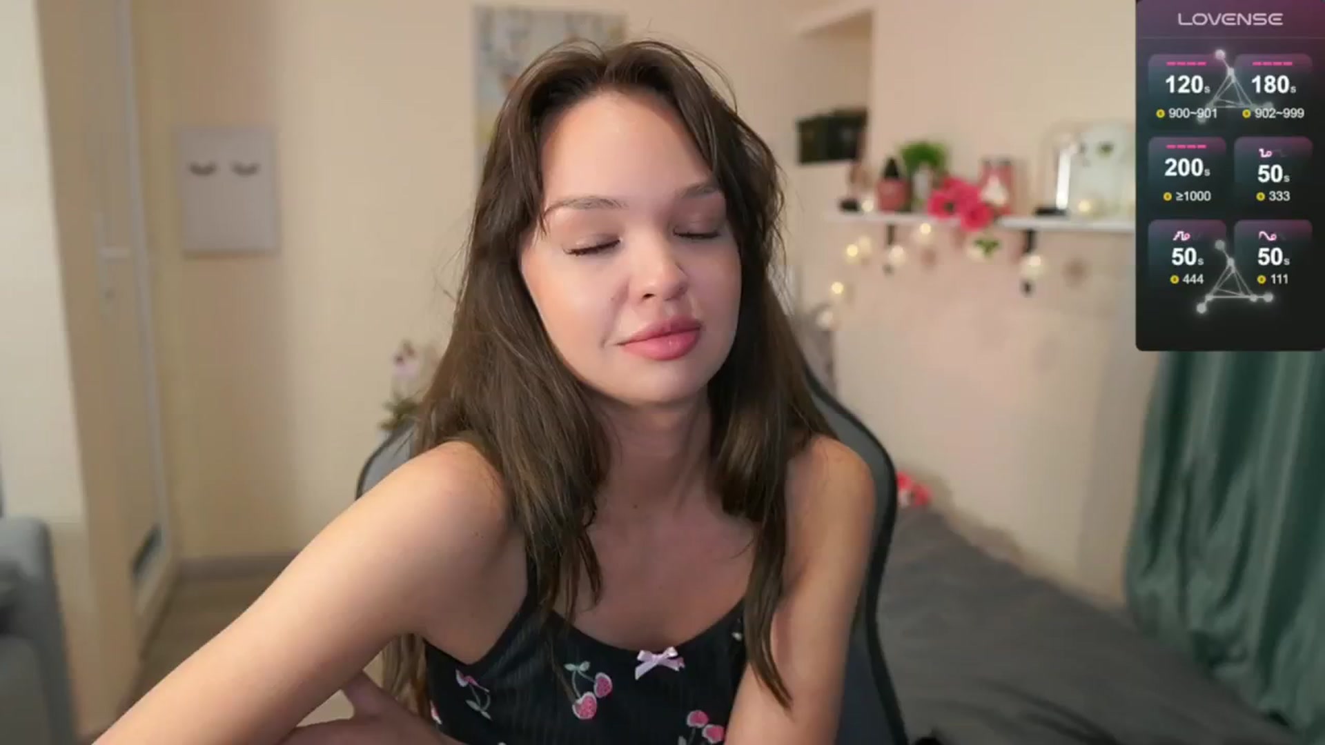 Gallery image thumbnail from Jesse__Jane__'s myfreecams stream on, 05/20/2024, 10:52 image 1 of 20