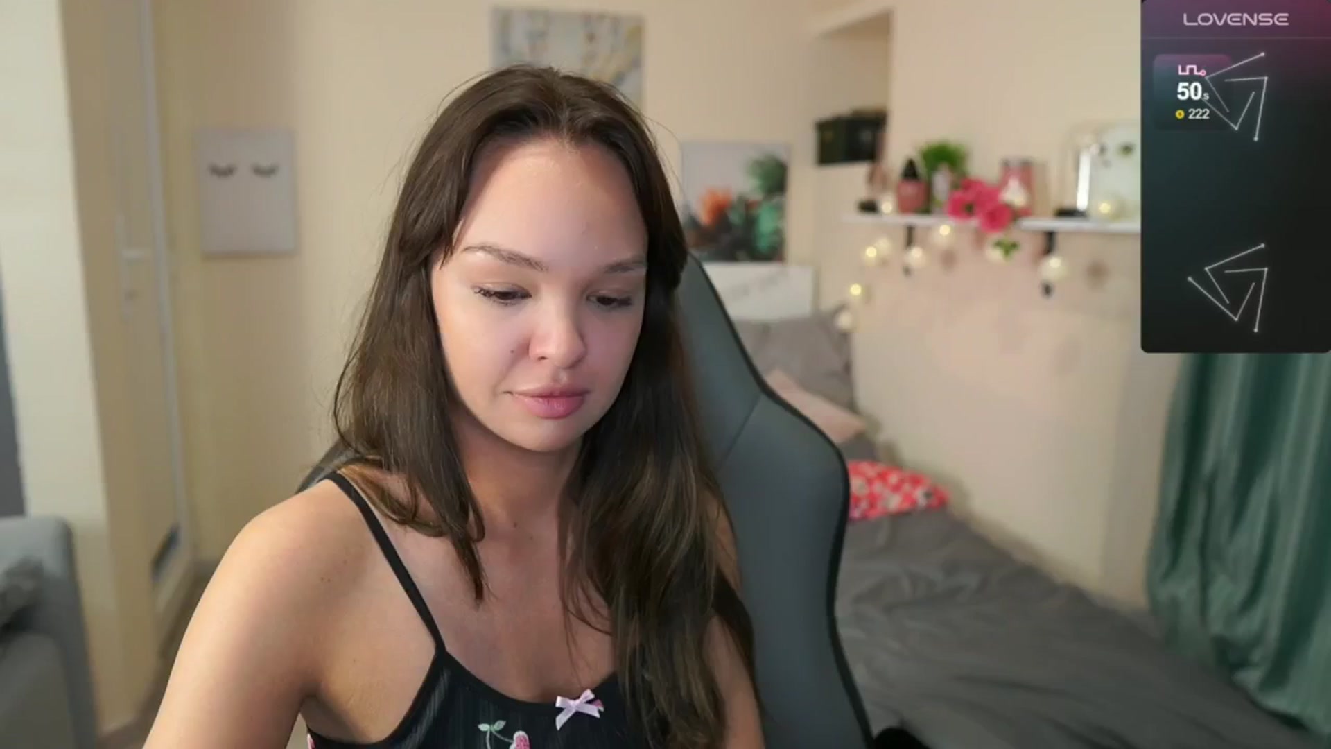 Gallery image thumbnail from Jesse__Jane__'s myfreecams stream on, 05/20/2024, 11:23 image 14 of 20