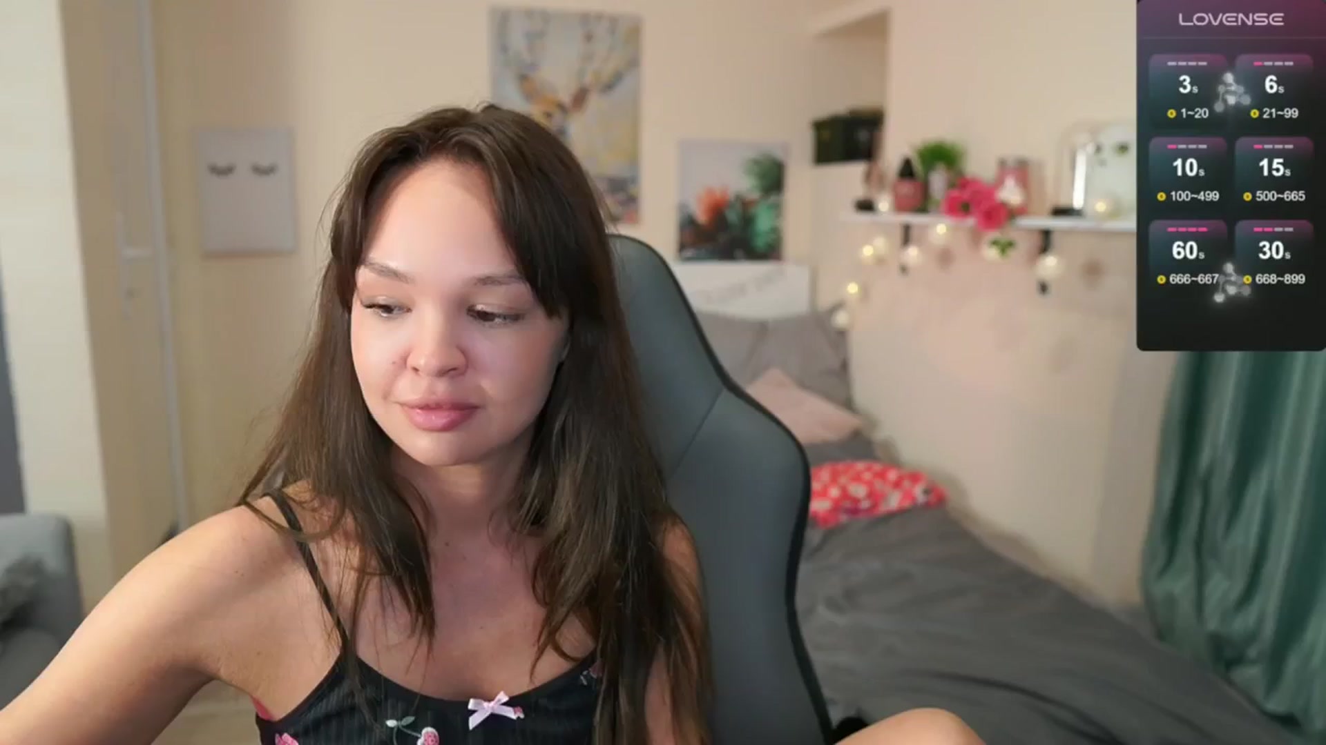 Gallery image thumbnail from Jesse__Jane__'s myfreecams stream on, 05/20/2024, 12:39 image 2 of 20