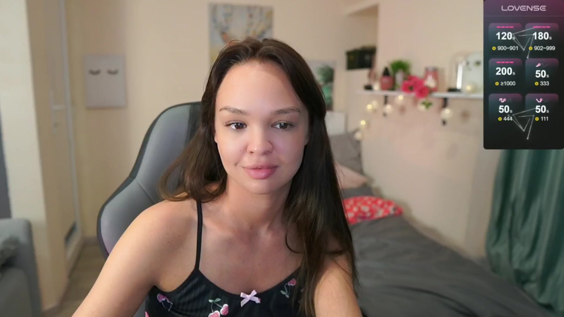 Gallery image thumbnail from Jesse__Jane__'s myfreecams stream on, 05/20/2024, 12:39 image 6 of 20