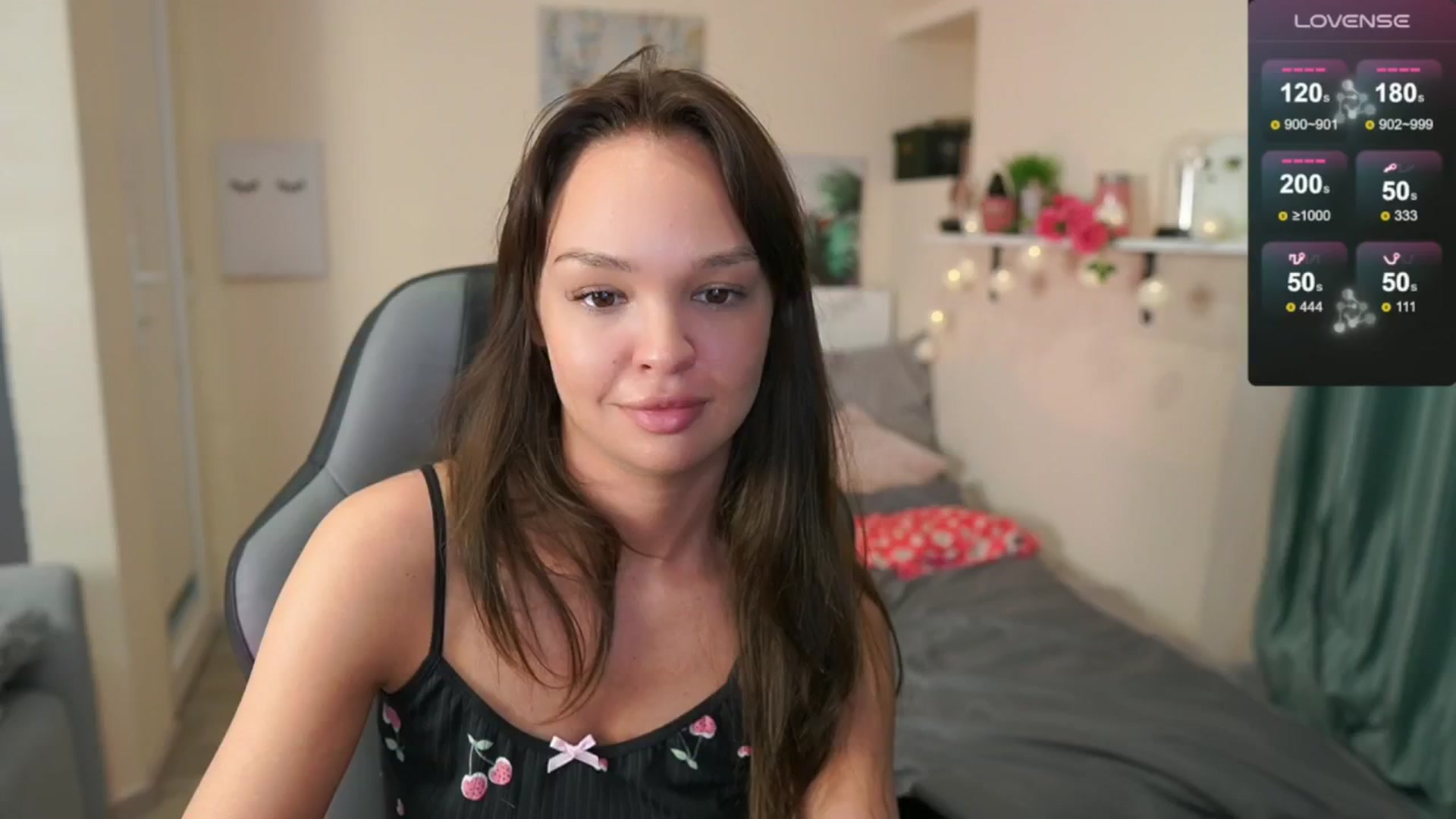 Gallery image thumbnail from Jesse__Jane__'s myfreecams stream on, 05/20/2024, 12:39 image 18 of 20