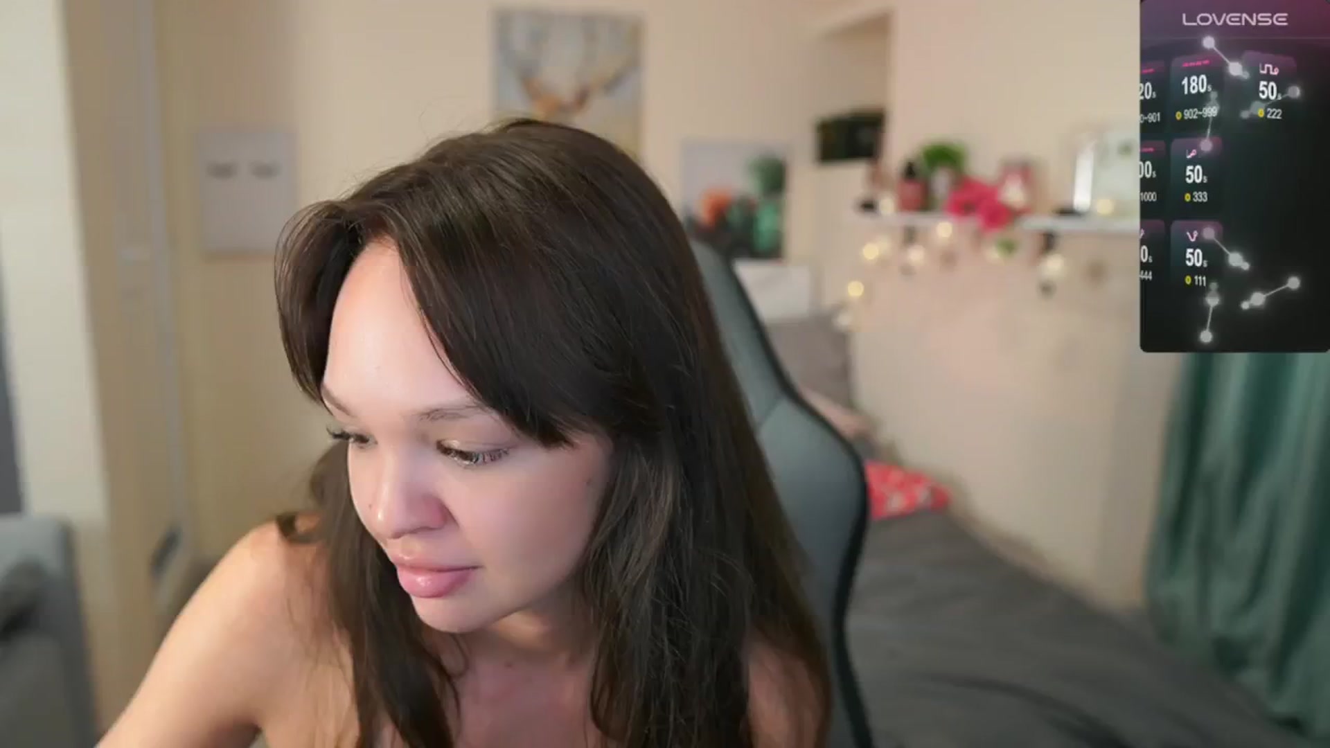 Gallery image thumbnail from Jesse__Jane__'s myfreecams stream on, 05/20/2024, 12:39 image 1 of 20
