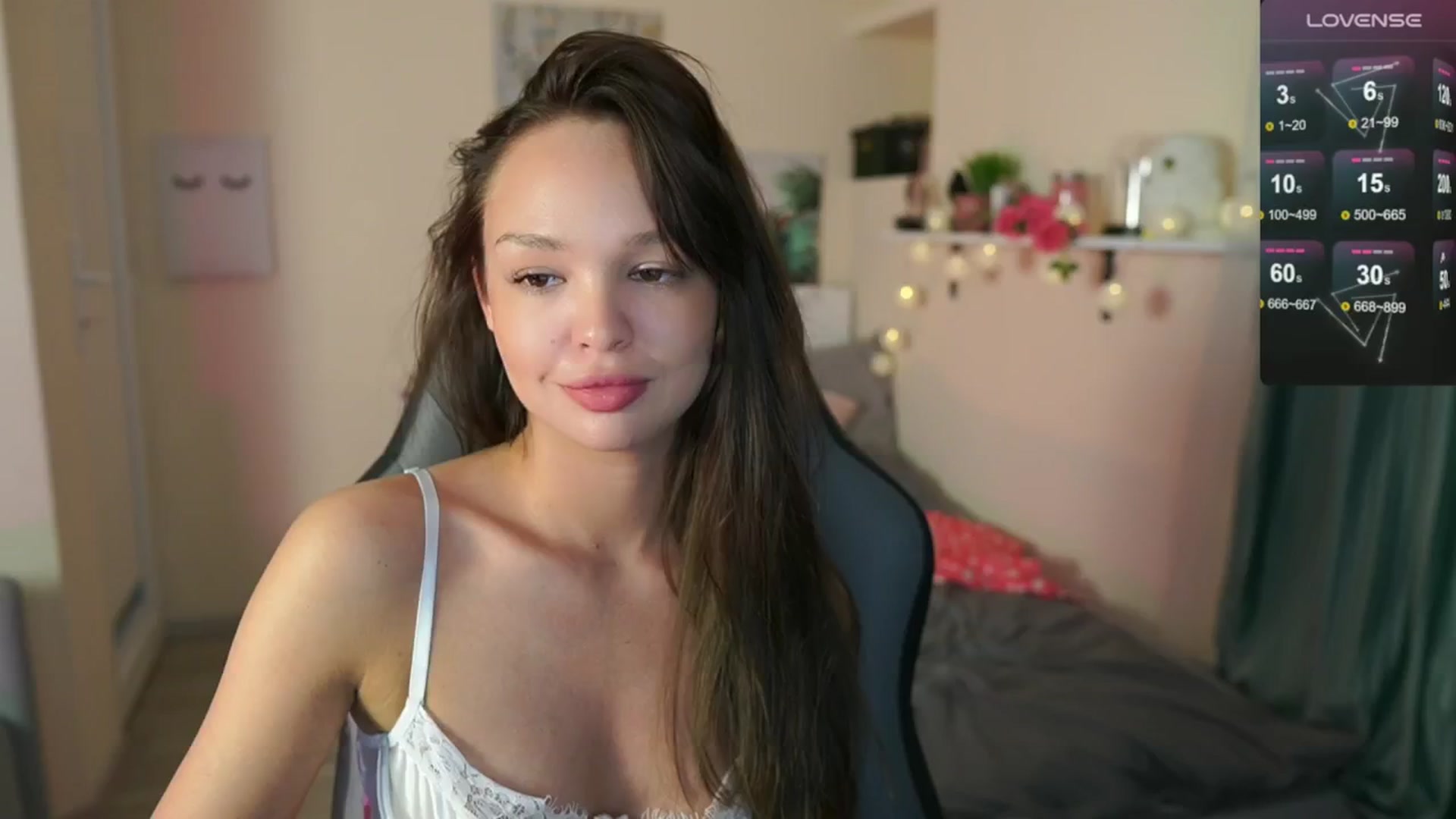 Gallery image thumbnail from Jesse__Jane__'s myfreecams stream on, 05/22/2024, 10:11 image 20 of 20