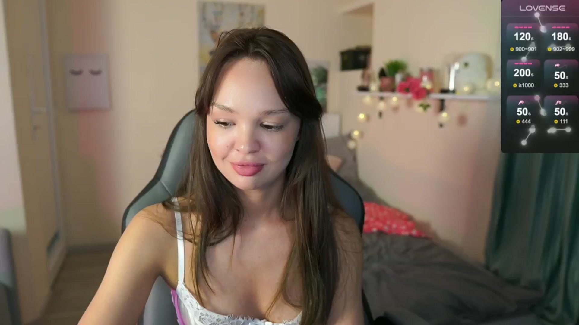 Gallery image thumbnail from Jesse__Jane__'s myfreecams stream on, 05/22/2024, 11:26 image 3 of 20