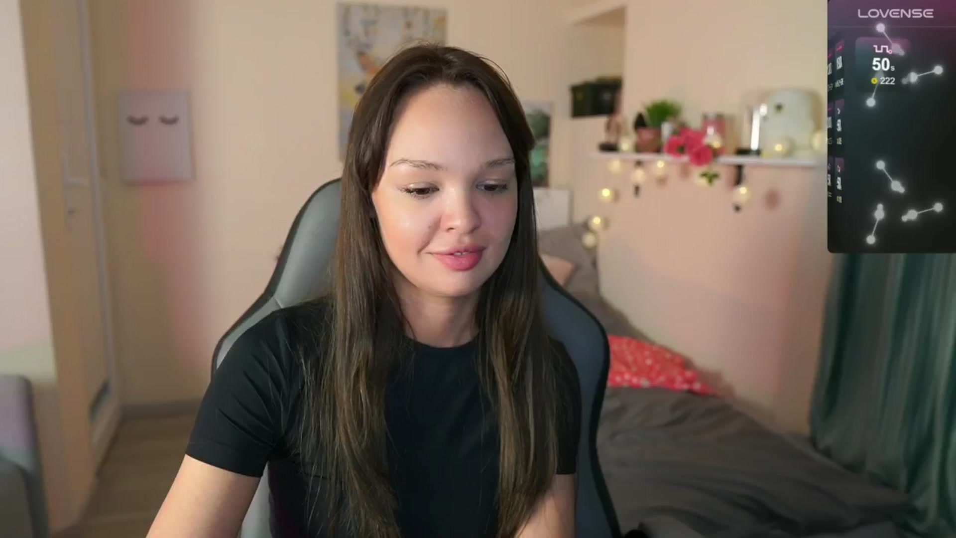 Gallery image thumbnail from Jesse__Jane__'s myfreecams stream on, 05/22/2024, 12:38 image 19 of 20