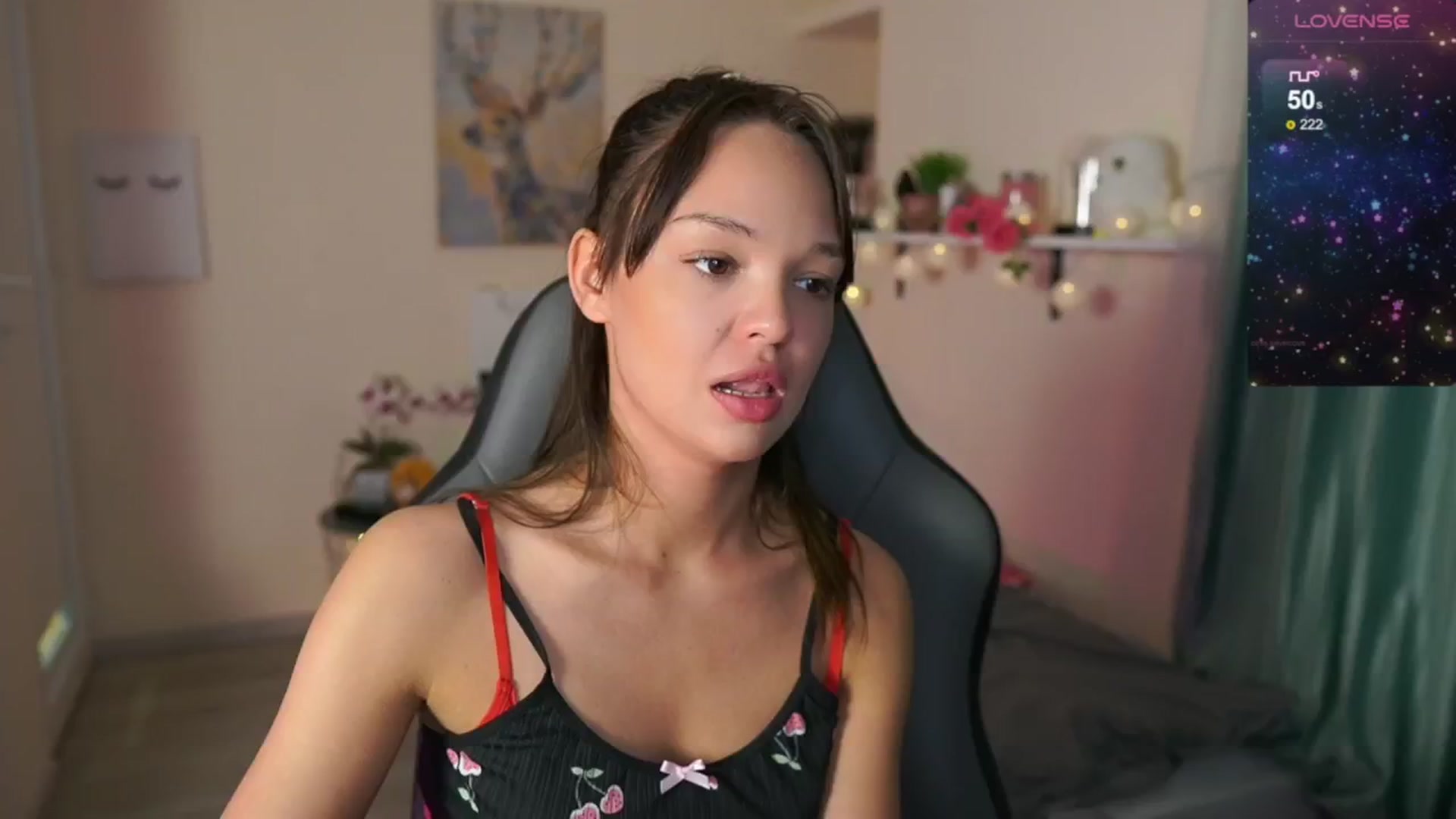 Gallery image thumbnail from Jesse__Jane__'s myfreecams stream on, 05/23/2024, 11:16 image 16 of 20