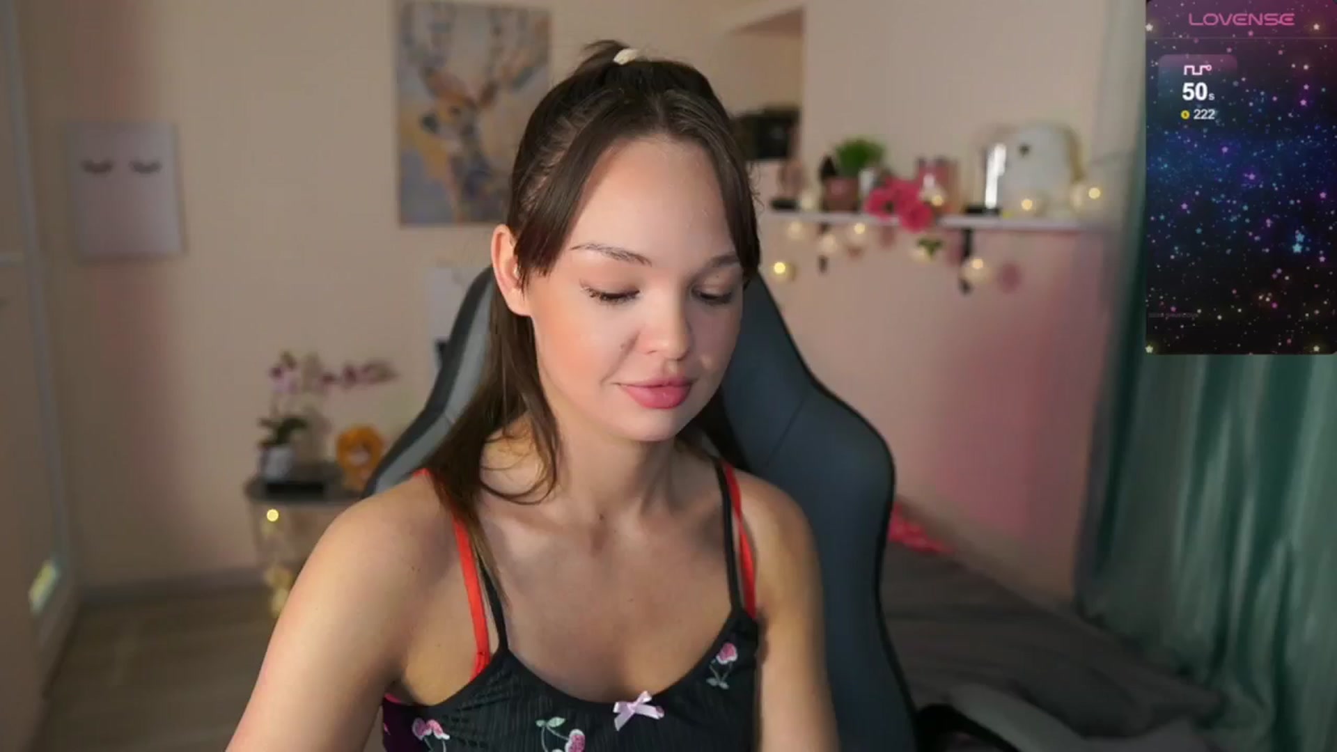 Gallery image thumbnail from Jesse__Jane__'s myfreecams stream on, 05/23/2024, 11:16 image 4 of 20
