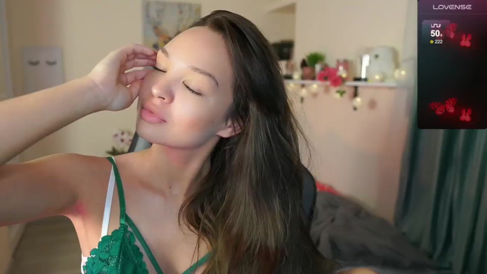 Gallery image thumbnail from Jesse__Jane__'s myfreecams stream on, 05/24/2024, 09:06 image 16 of 20
