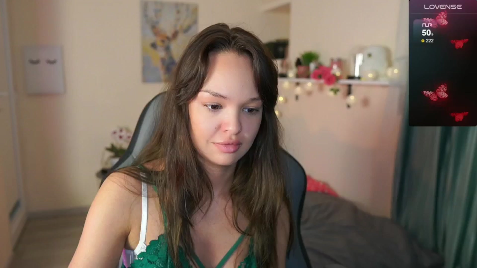 Gallery image thumbnail from Jesse__Jane__'s myfreecams stream on, 05/24/2024, 10:10 image 7 of 20