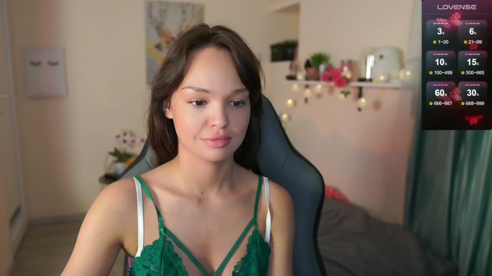 Gallery image thumbnail from Jesse__Jane__'s myfreecams stream on, 05/24/2024, 10:10 image 8 of 20
