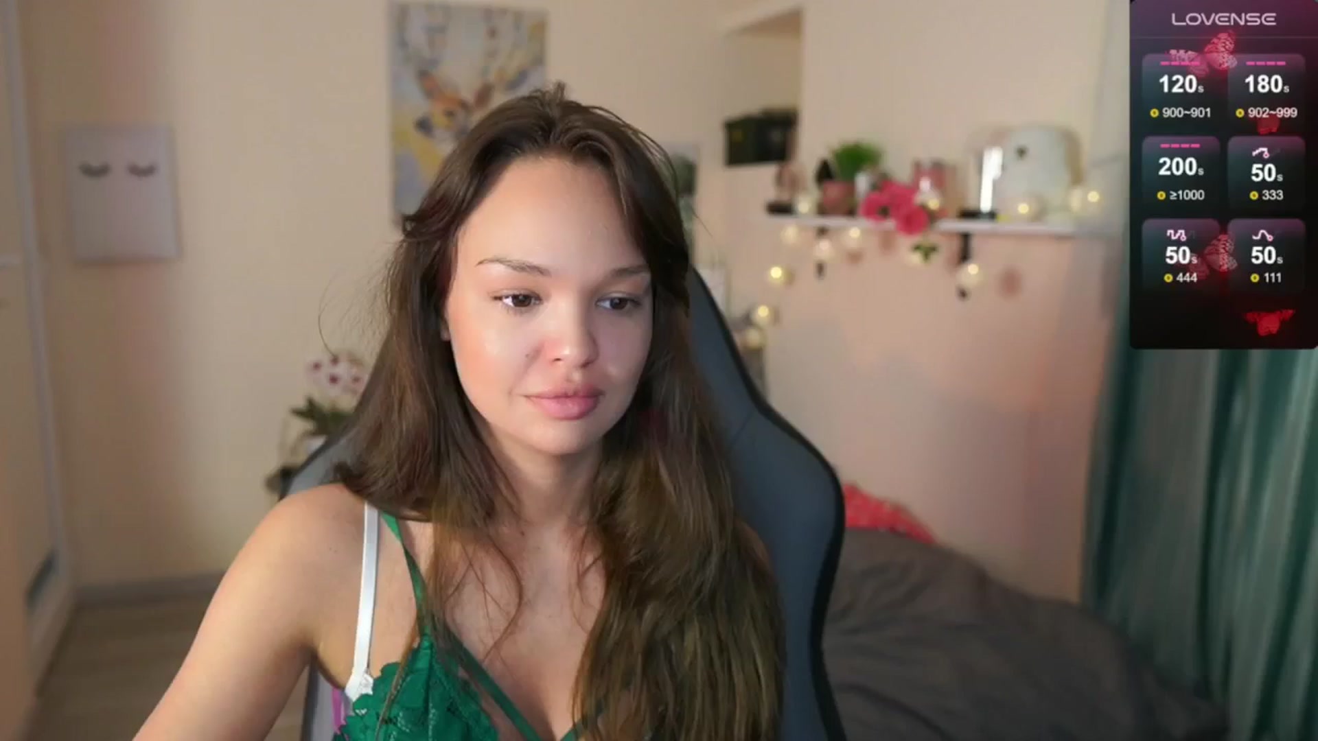 Gallery image thumbnail from Jesse__Jane__'s myfreecams stream on, 05/24/2024, 10:10 image 4 of 20