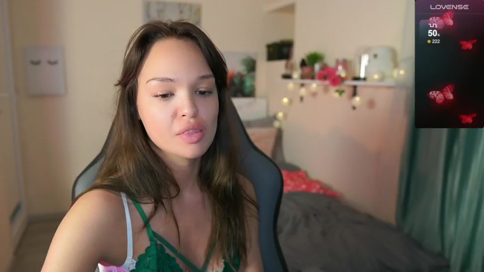 Gallery image thumbnail from Jesse__Jane__'s myfreecams stream on, 05/24/2024, 11:51 image 12 of 20