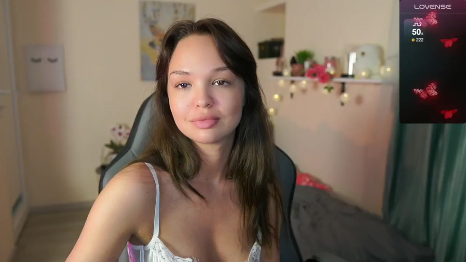 Gallery image thumbnail from Jesse__Jane__'s myfreecams stream on, 05/24/2024, 12:28 image 10 of 20