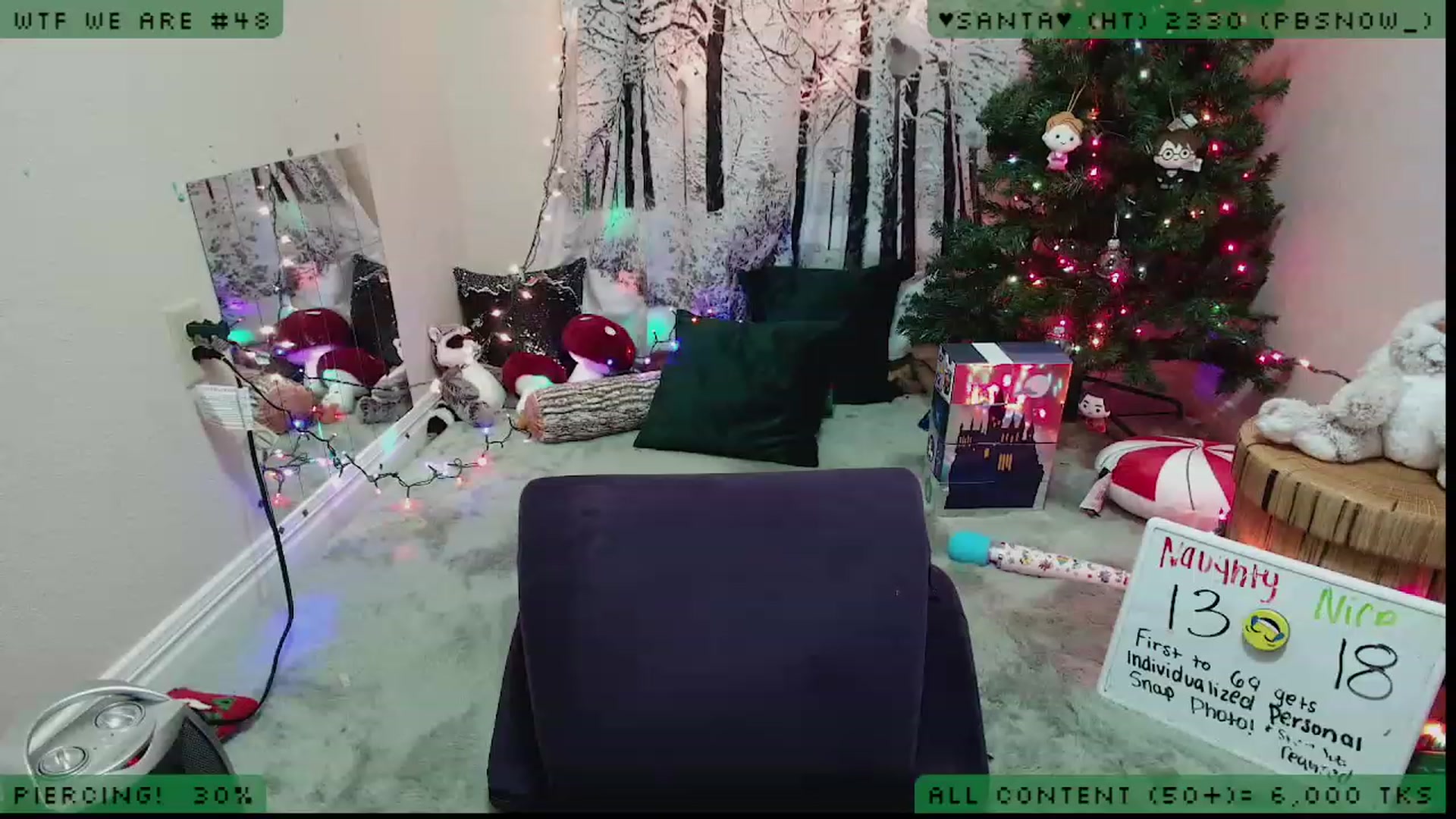 Gallery image thumbnail from JessiClaus's myfreecams stream on, 12/14/2022, 22:42 image 11 of 20