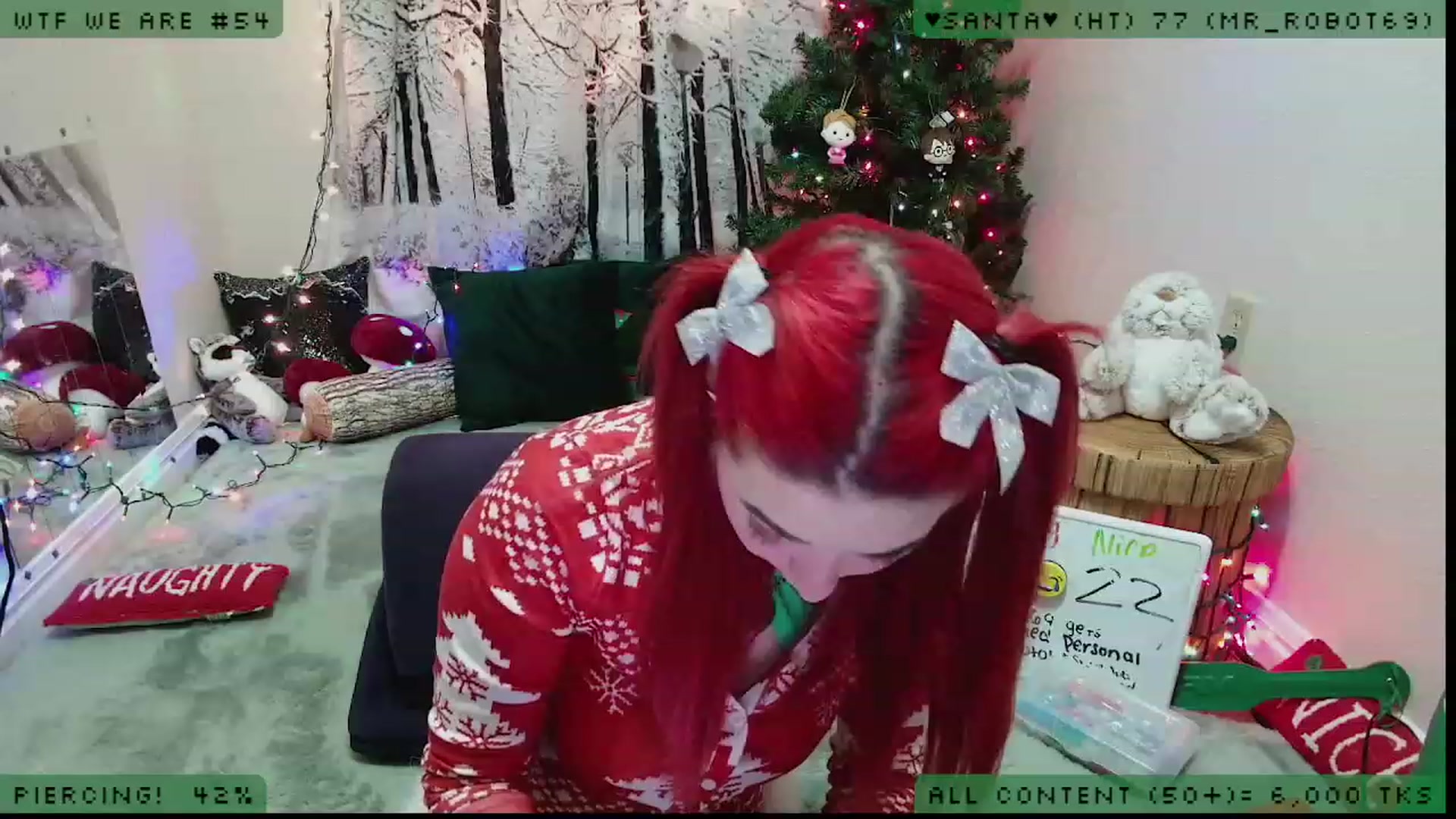 Gallery image thumbnail from JessiClaus's myfreecams stream on, 12/16/2022, 05:18 image 1 of 20