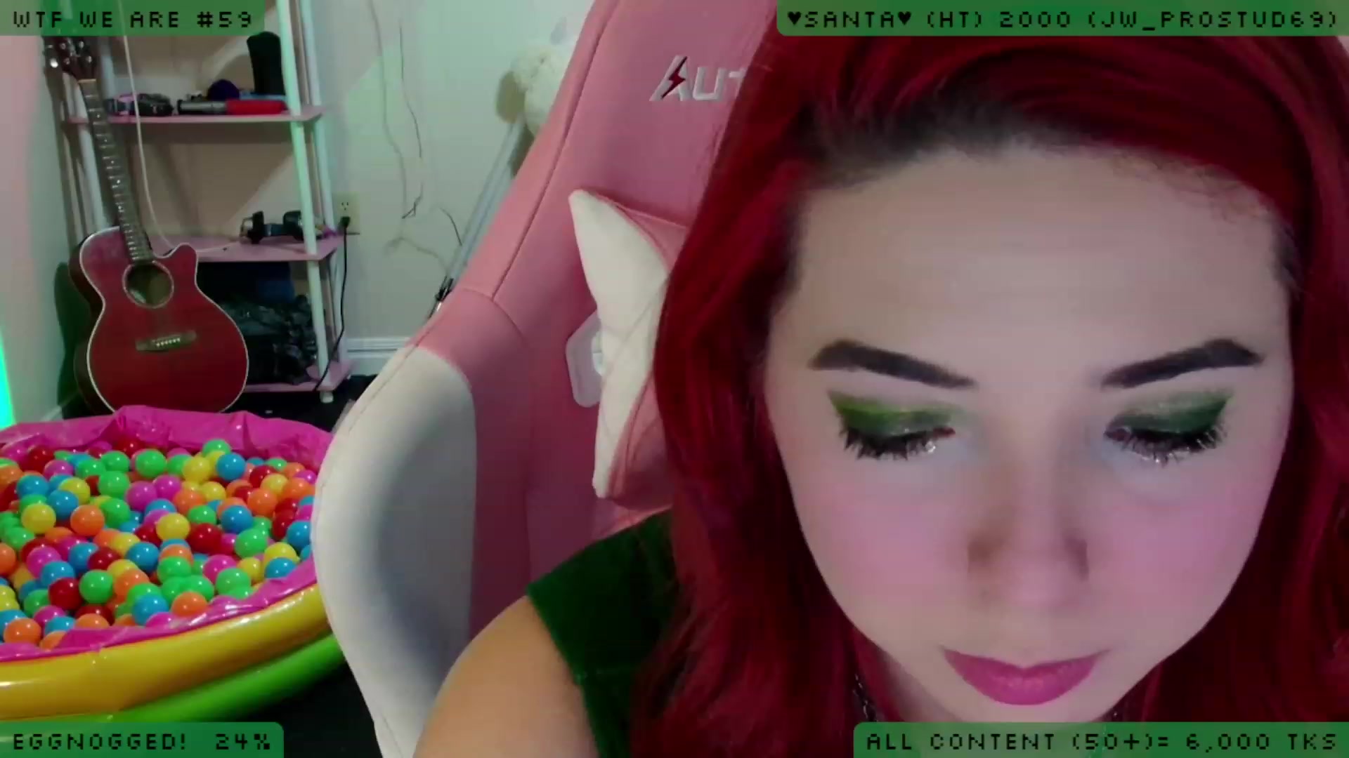 Gallery image thumbnail from JessiClaus's myfreecams stream on, 12/18/2022, 06:21 image 7 of 20