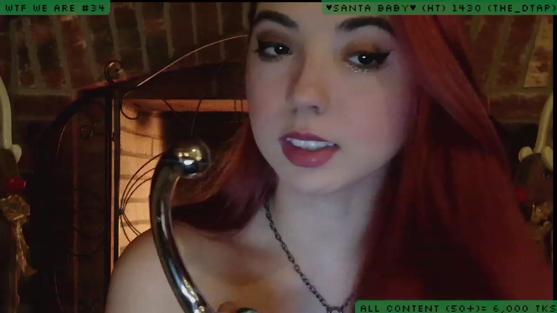 Gallery image thumbnail from JessiClaus's myfreecams stream on, 12/19/2022, 06:52 image 19 of 20