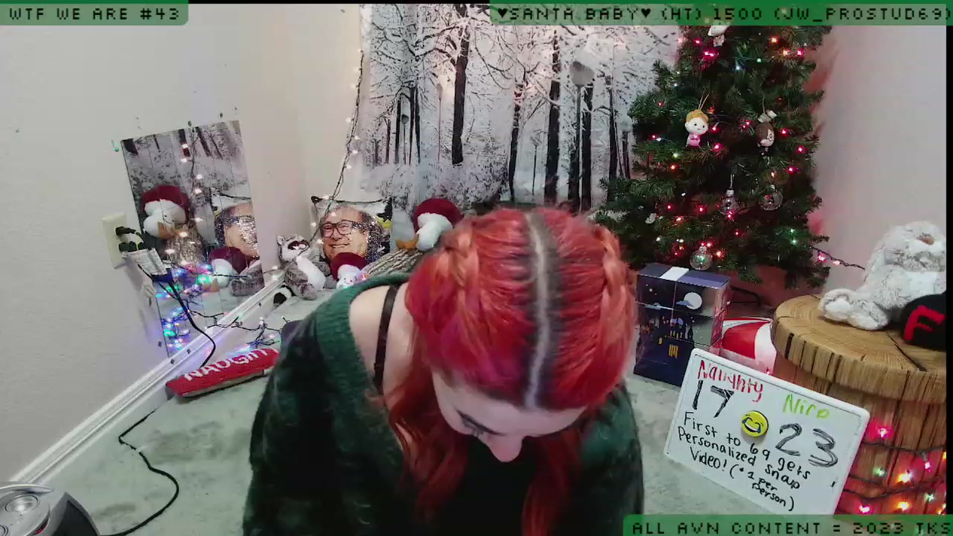 Gallery image thumbnail from JessiClaus's myfreecams stream on, 12/23/2022, 06:48 image 16 of 20